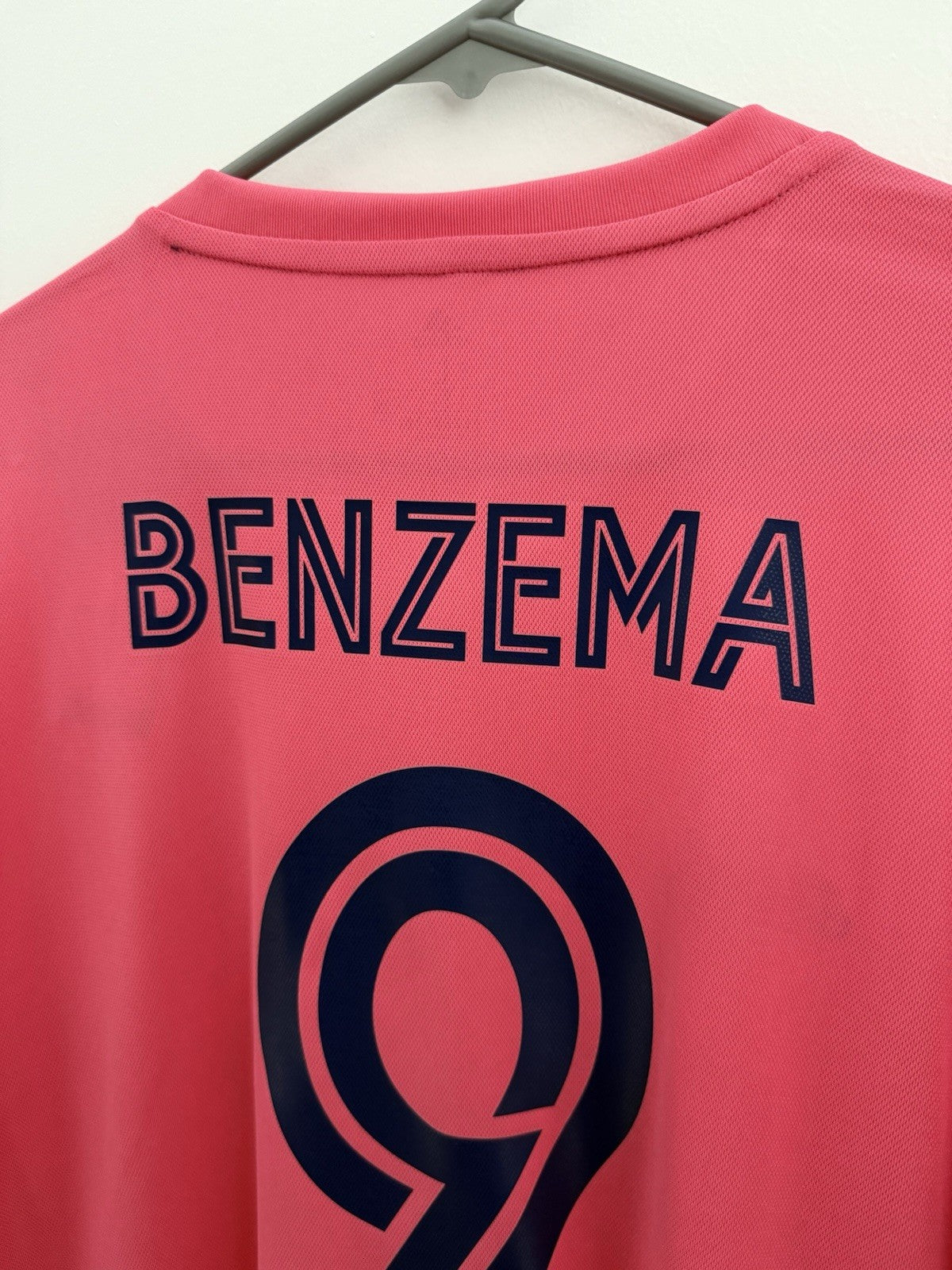 Real Madrid Benzema #9 2020/21 Large Away Shirt BNWT GI6463