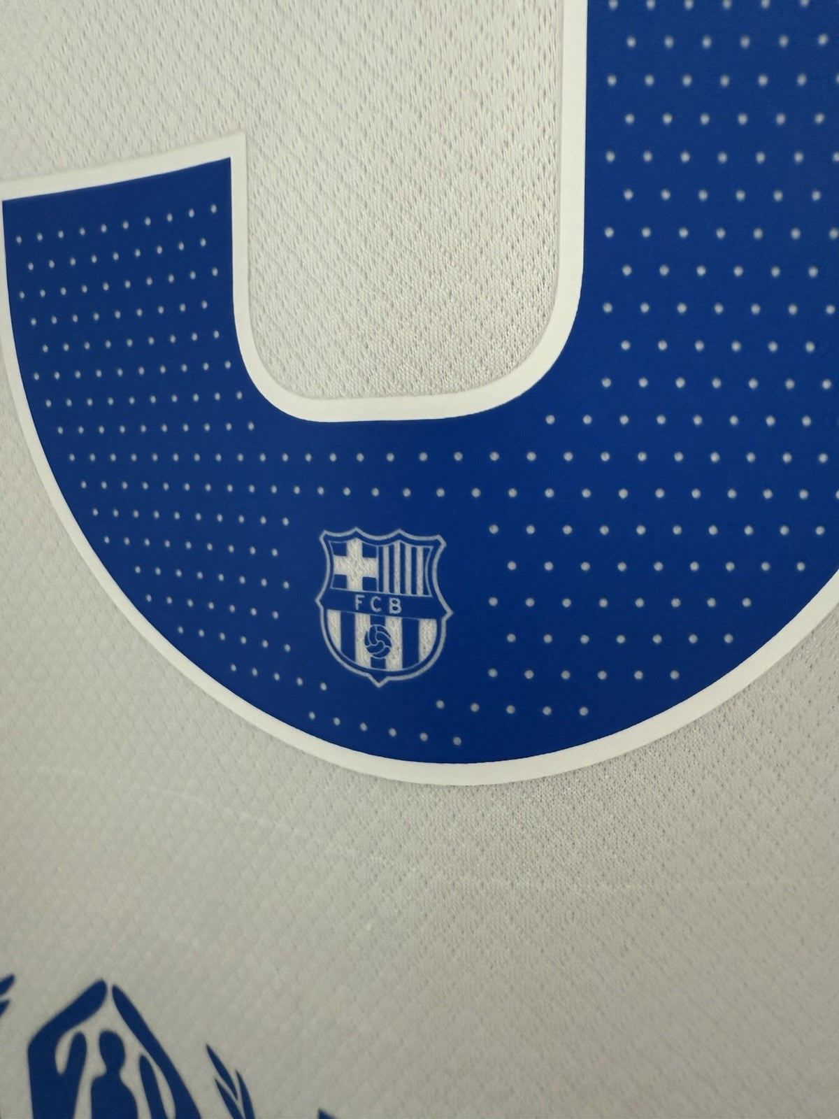 Barcelona Lewandowski #9 2023/24 Away Small Shirt Excellent Condition DX2686-101