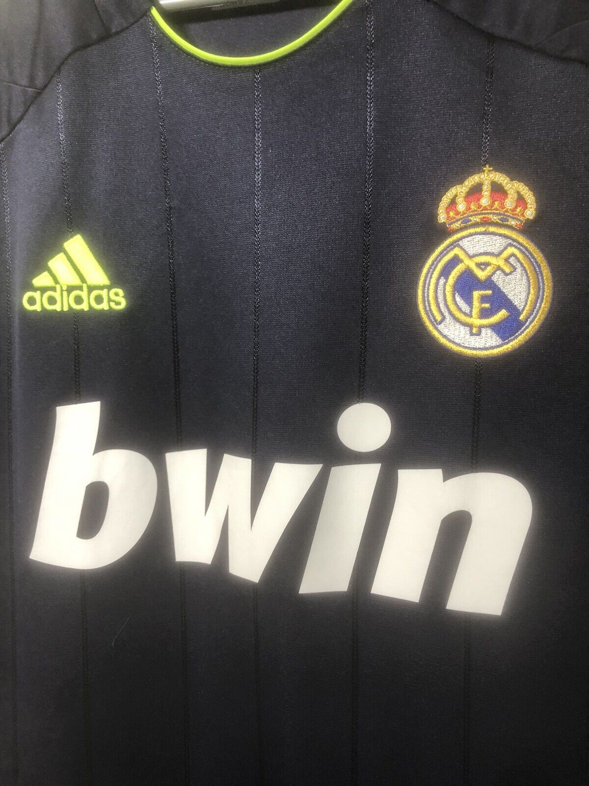 Özil 10 Real Madrid 2012 13 Medium Away Shirt Adidas Excellent Condition X21992