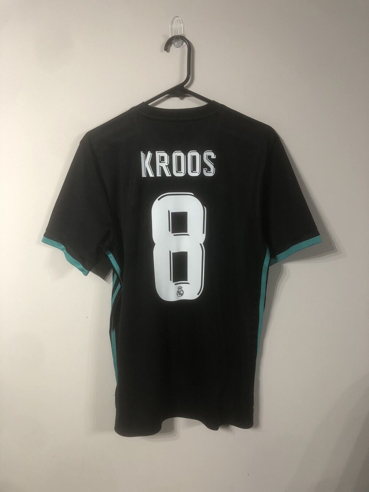 Kroos #8 Real Madrid 2017/18 Away Medium Shirt Adidas Very Good Condition