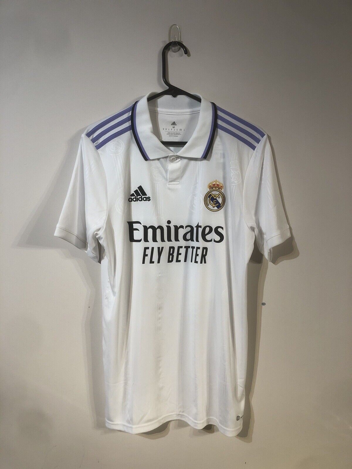 Benzema #9 Real Madrid 2022/23 Home Medium Football Shirt Adidas BNWT