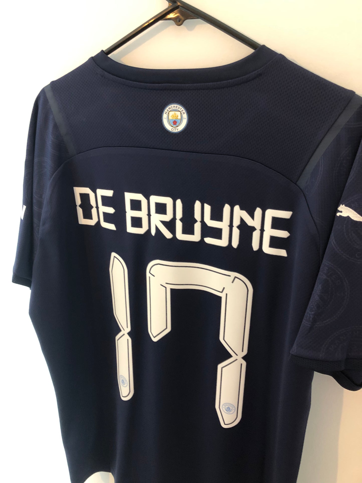 De Bruyne #17 Manchester City 2021/22 Large 3rd BNWT 759219 03