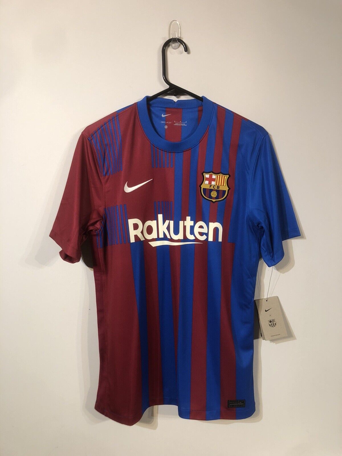 Pedri #16 Barcelona Champions League Medium 2021/22 Home Shirt Nike BNWT