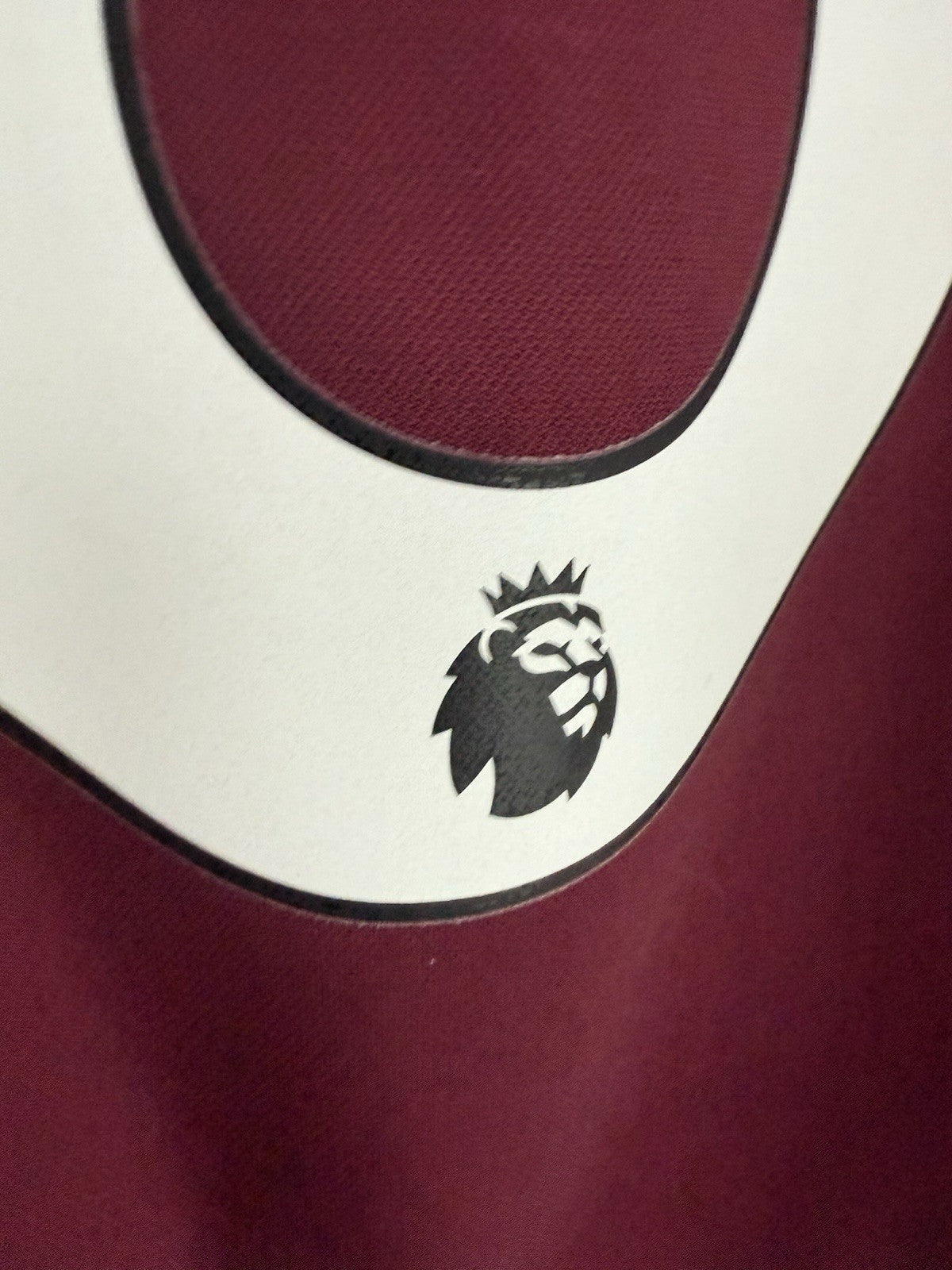 West Ham United Noble #16 2017/18 Medium Home Shirt Umbro Excellent Condition