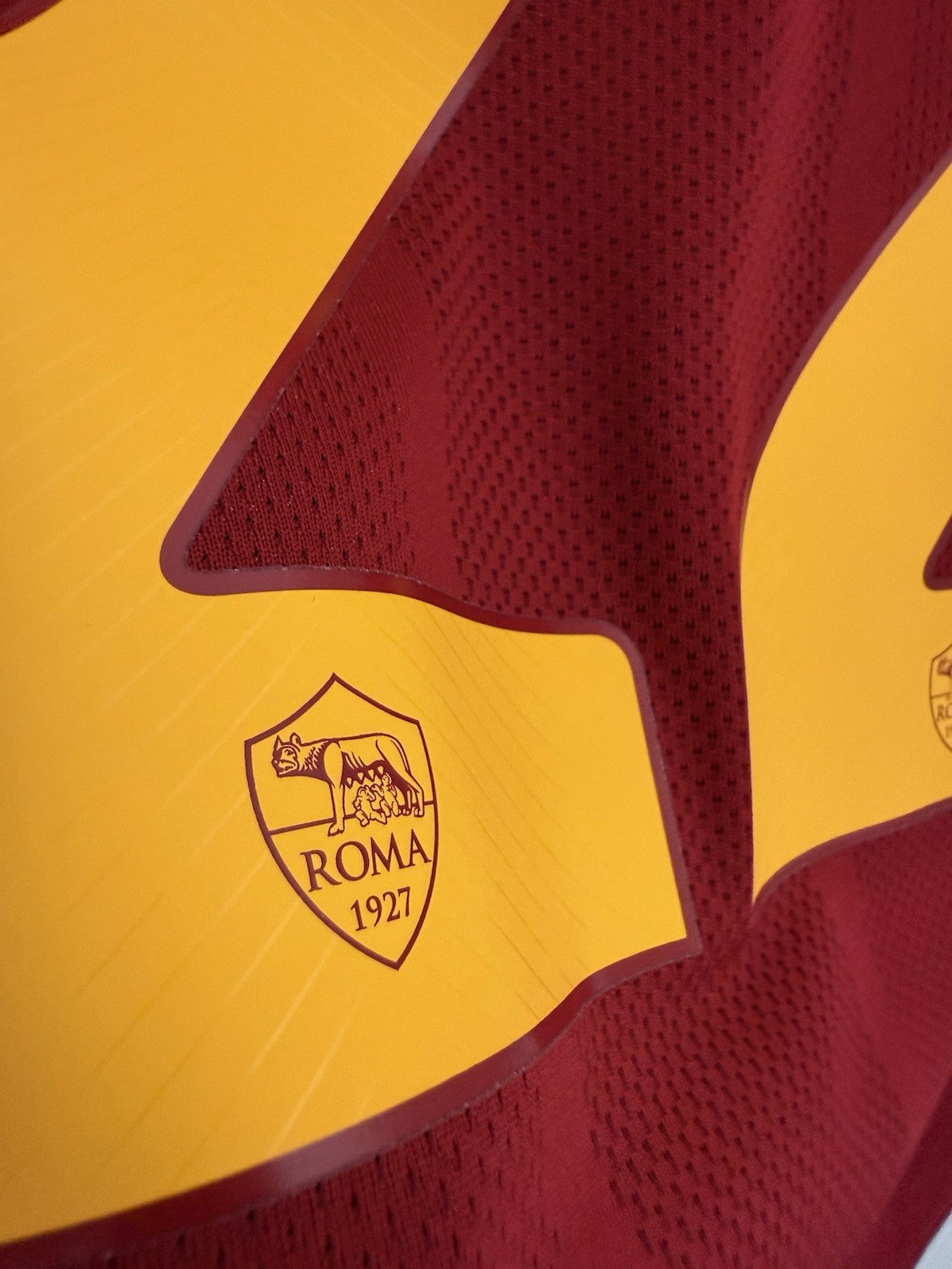 AS Roma Zaniolo #22 2021/22 Home Medium Shirt New Balance BNWT MT130210