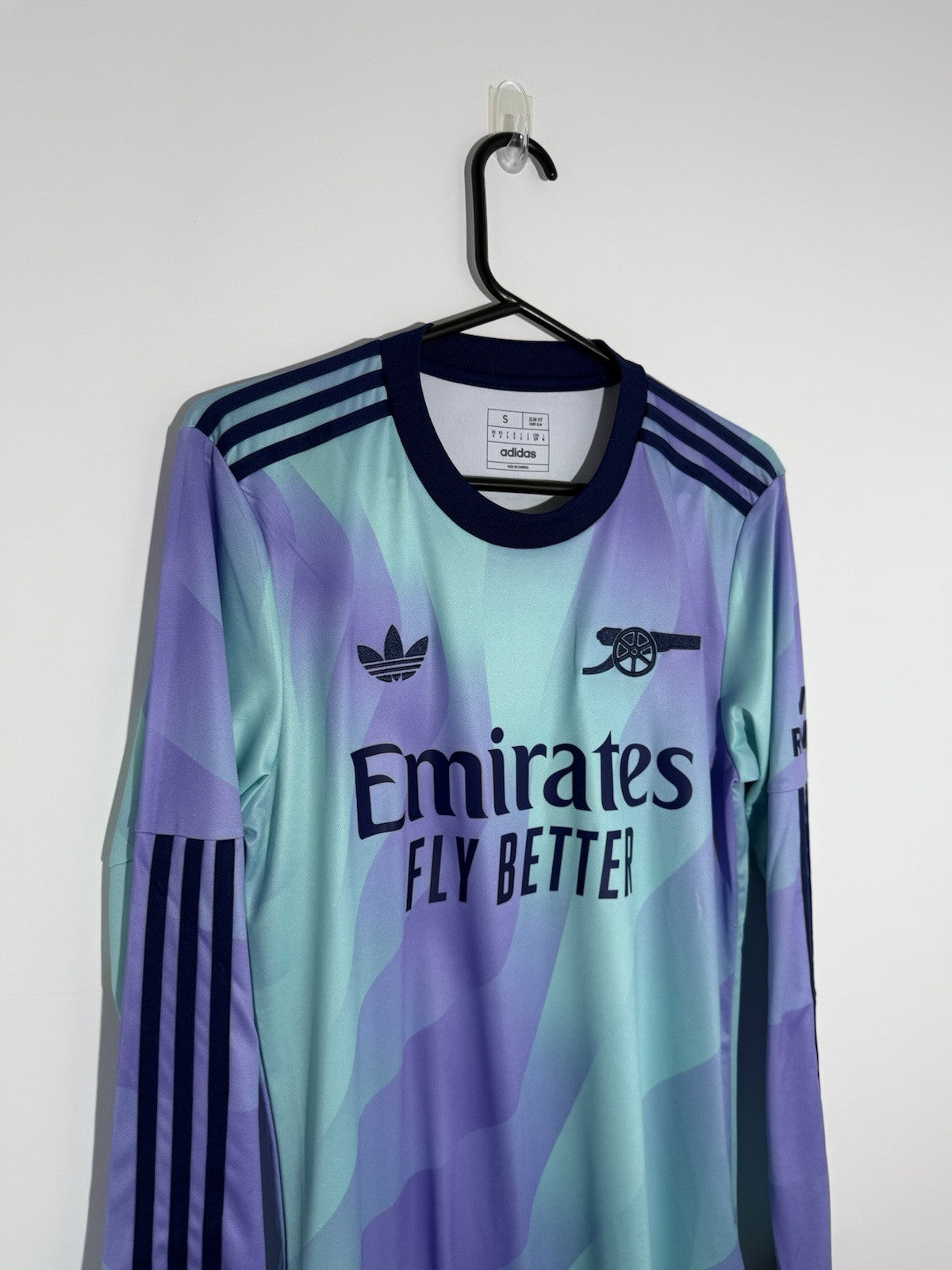 Arsenal Saka #7 2024/25 Small 3rd Shirt Excellent Condition IS8138