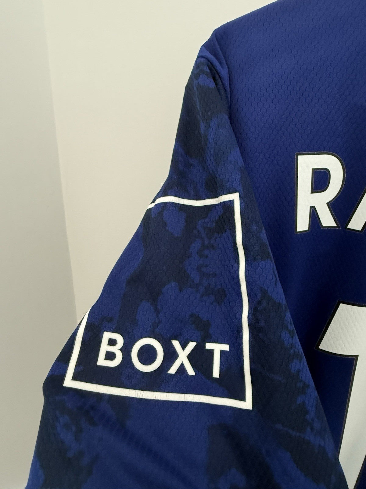 Leeds United Raphinha #10 2021/22 Large Away Shirt Excellent Condition H57060