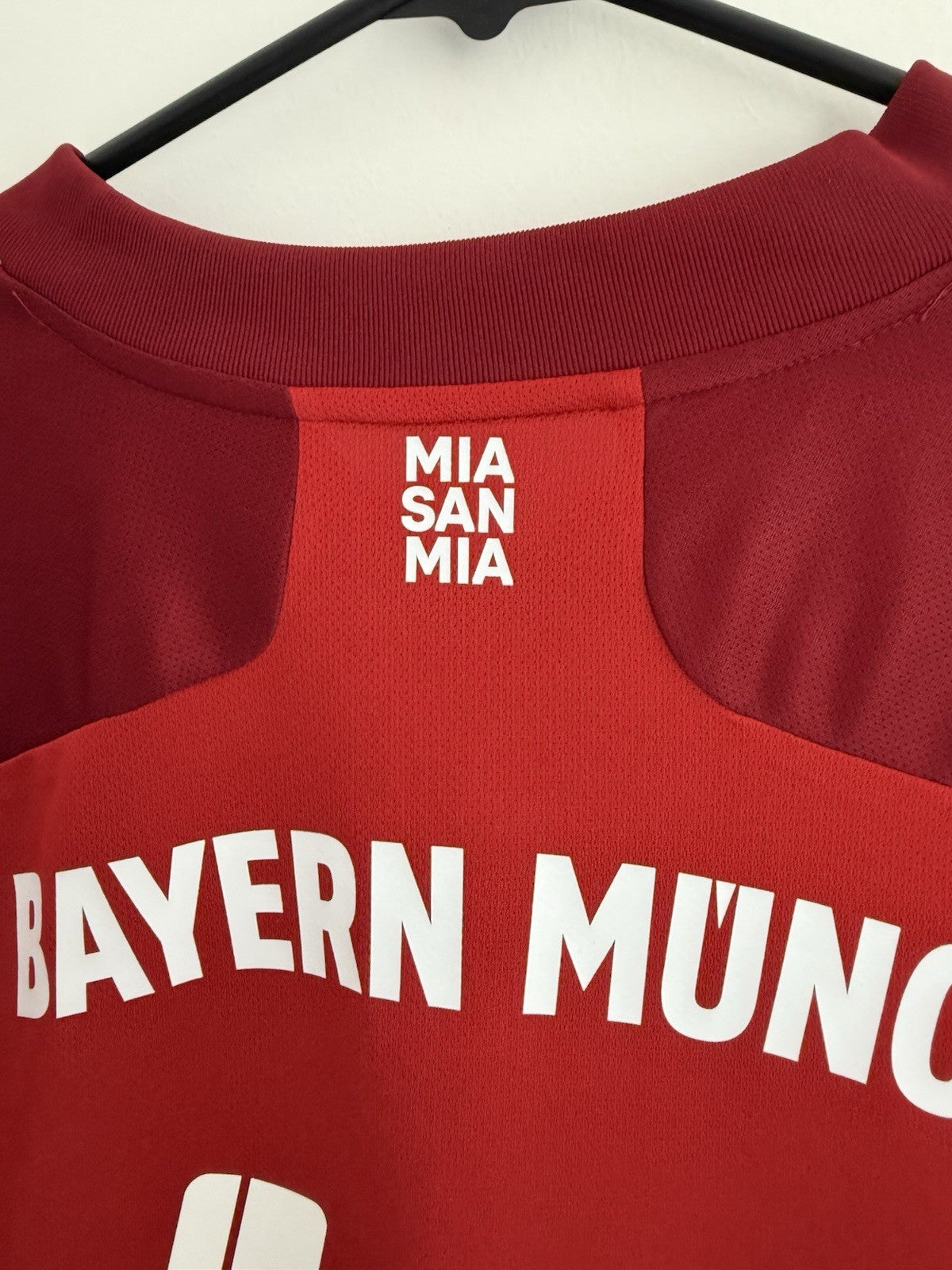 Bayern Munich Musiala #42 2021/22 Large Home Excellent Condition GR0486