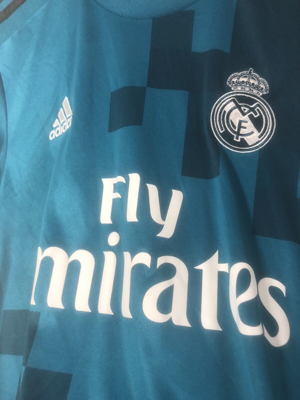 Kroos 8 Real Madrid 2017 18 Small 3rd Shirt Adidas Excellent Condition Br3539
