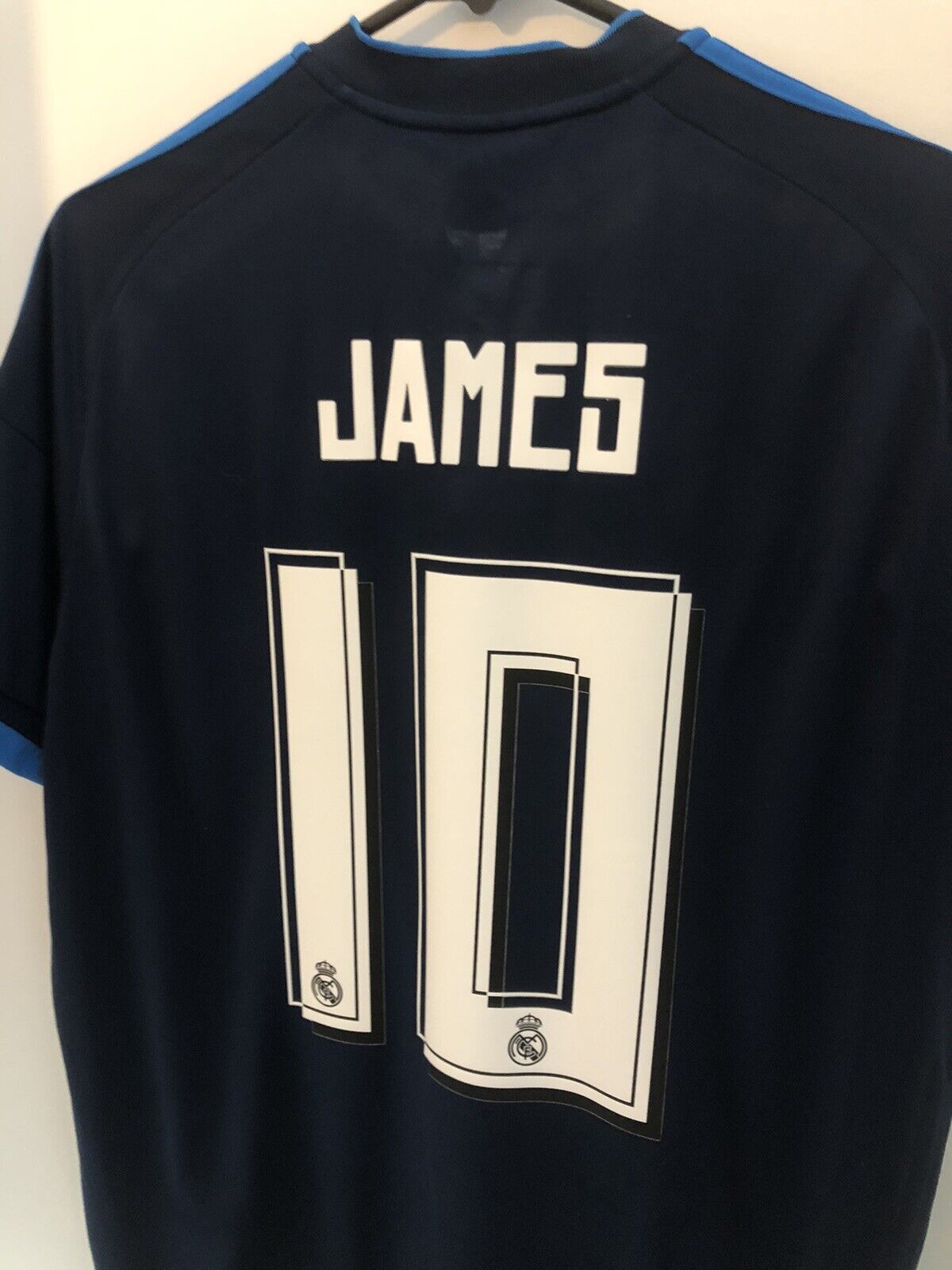 James 10 Real Madrid 2015 16 Large 3rd Shirt Very Good Condition S12676
