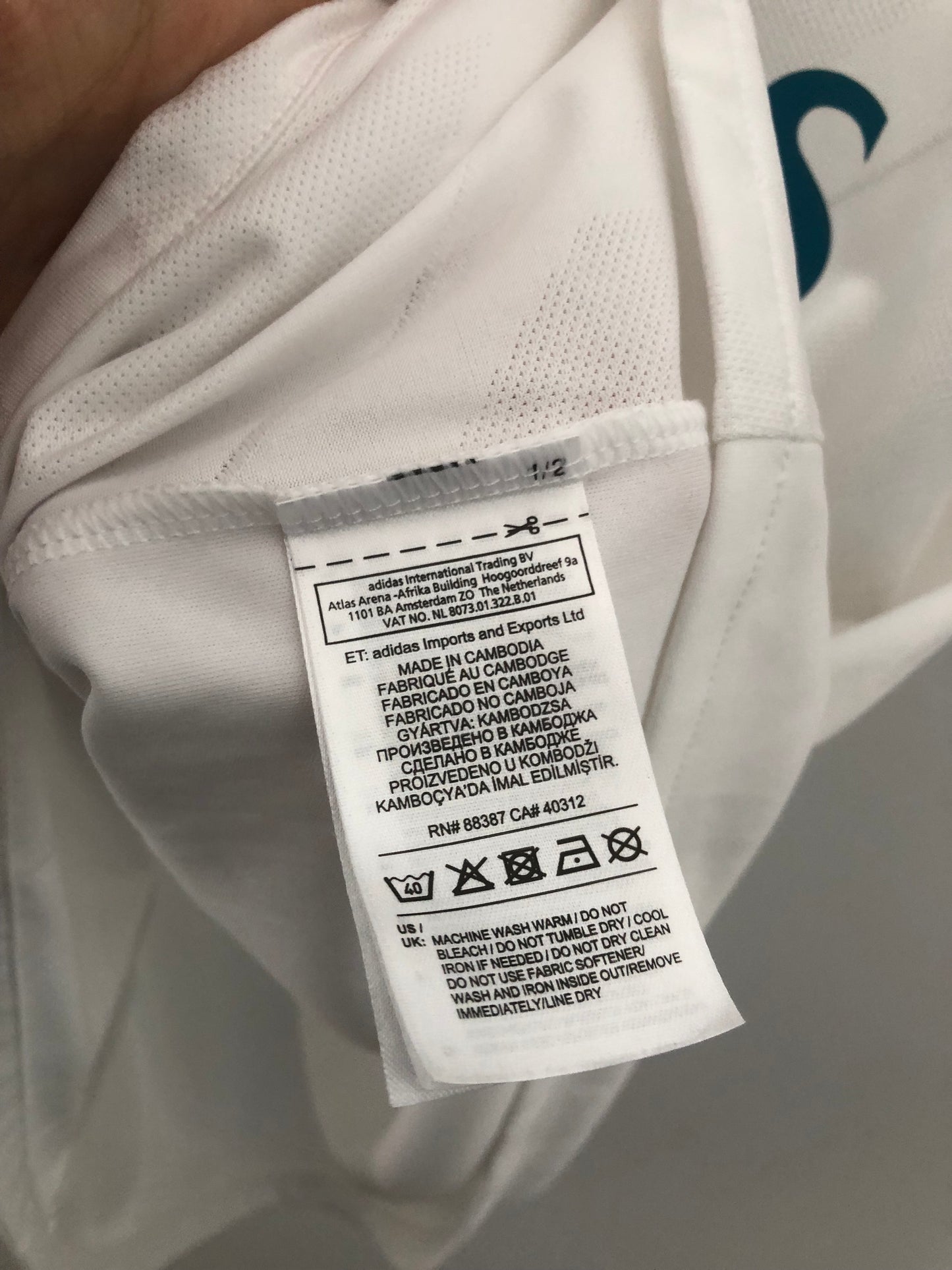 Ronaldo #7 Real Madrid 2017/18 Medium Home Shirt Excellent Condition AZ8059