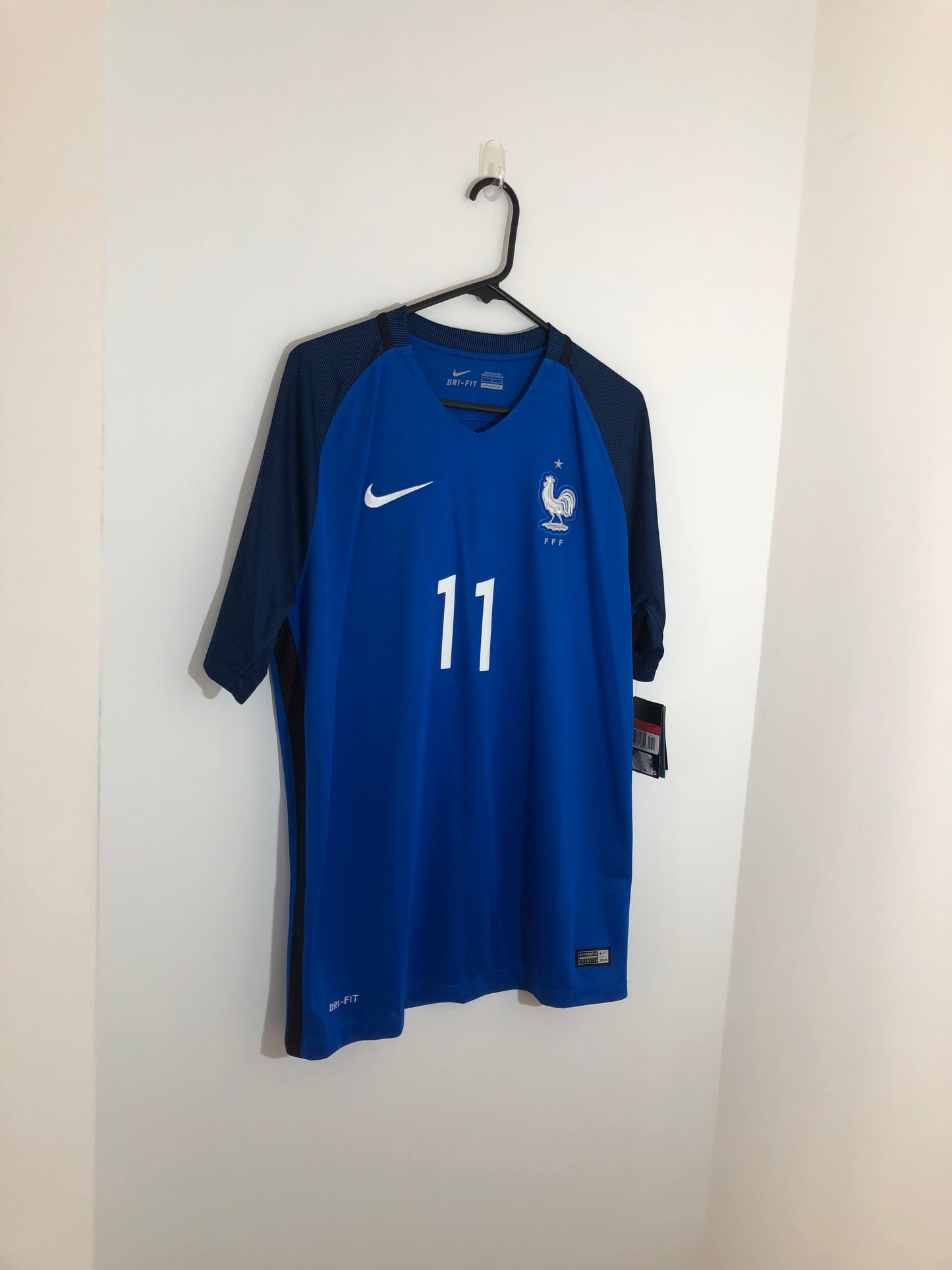 Martial #11 France 2016/17 Large Home Shirt Nike BNWT 724615 439
