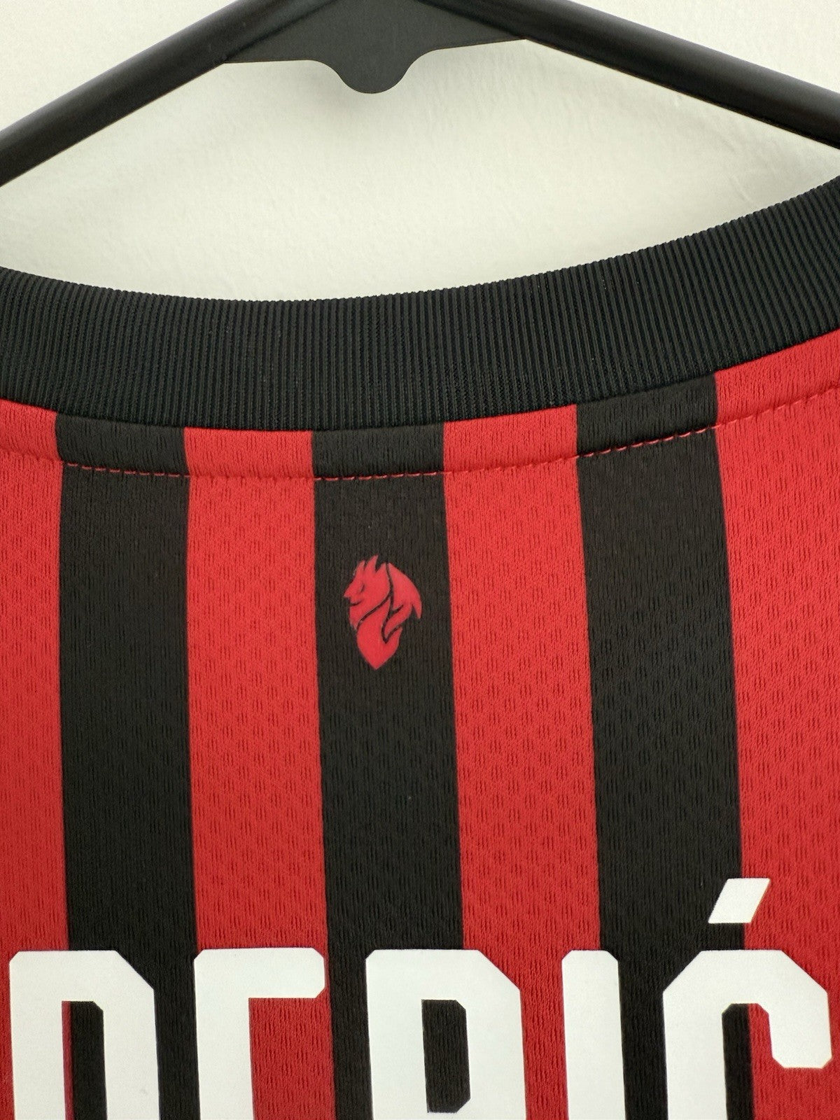AC Milan Rebic #18 2019/20 Medium Home Shirt Puma Excellent Condition 755857-01
