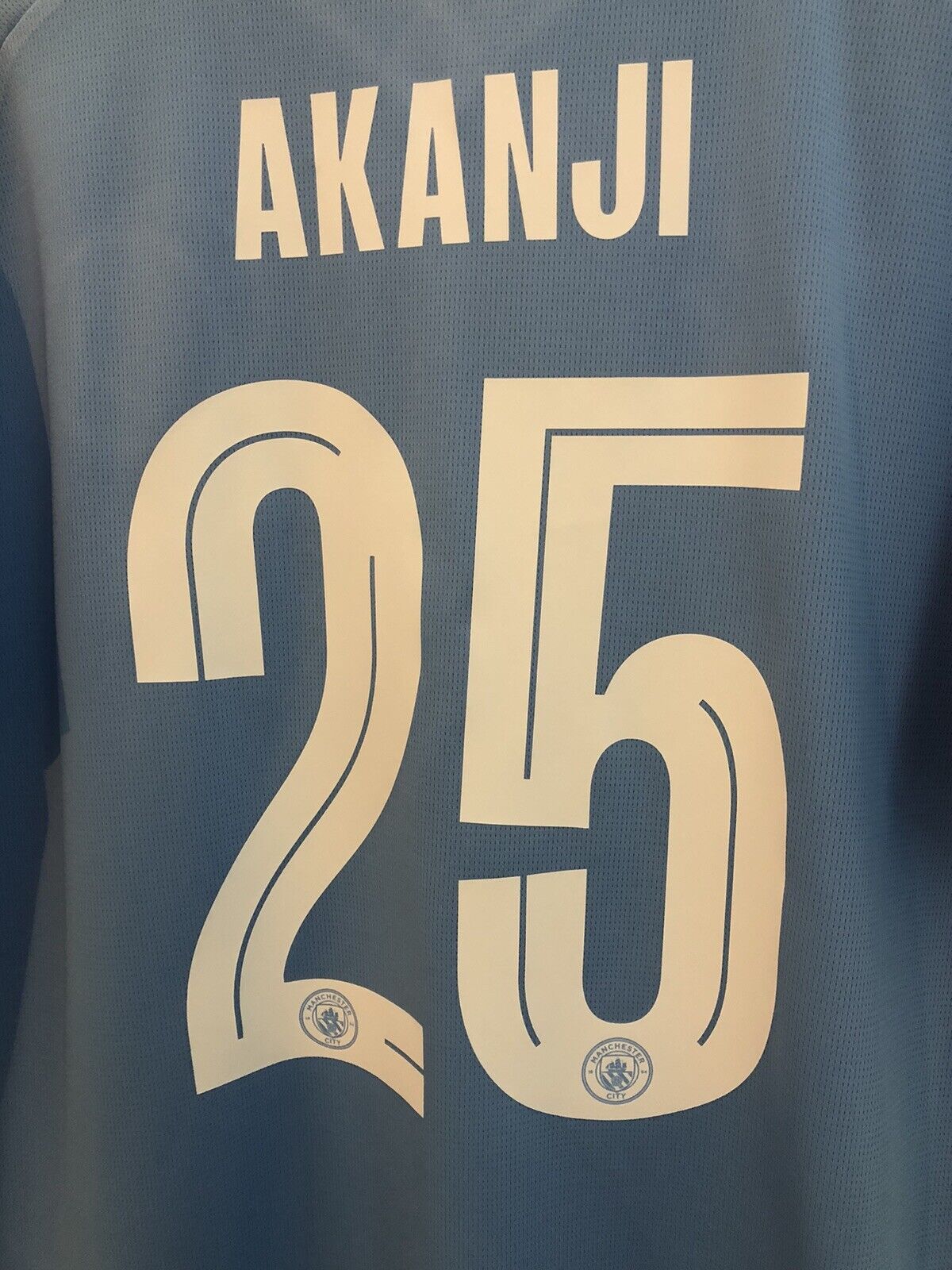 Akanji 25 Manchester City 2023 24 Large Home Shirt Excellent Condition 770438 01