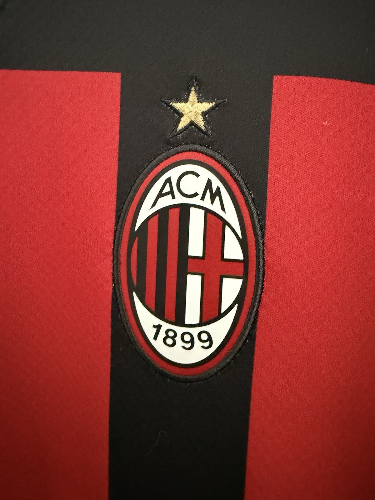 AC Milan Giroud #9 2022/23 Home Large Shirt Excellent Condition 765824-01