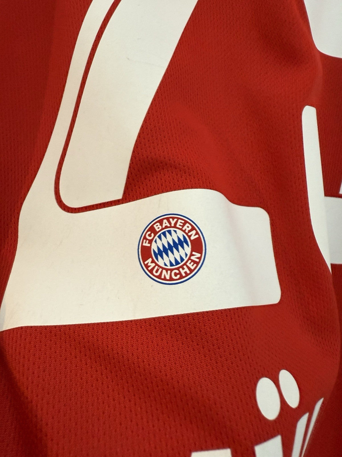 Bayern Munich Muller #25 2022/23 XL Home Shirt Excellent Condition H39900