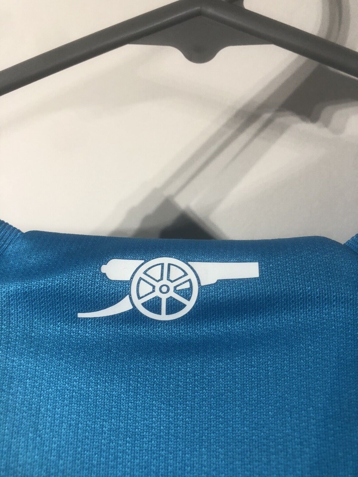 Ozil #11 Arsenal 2017/18 Medium Away Shirt Puma Excellent Condition 751512