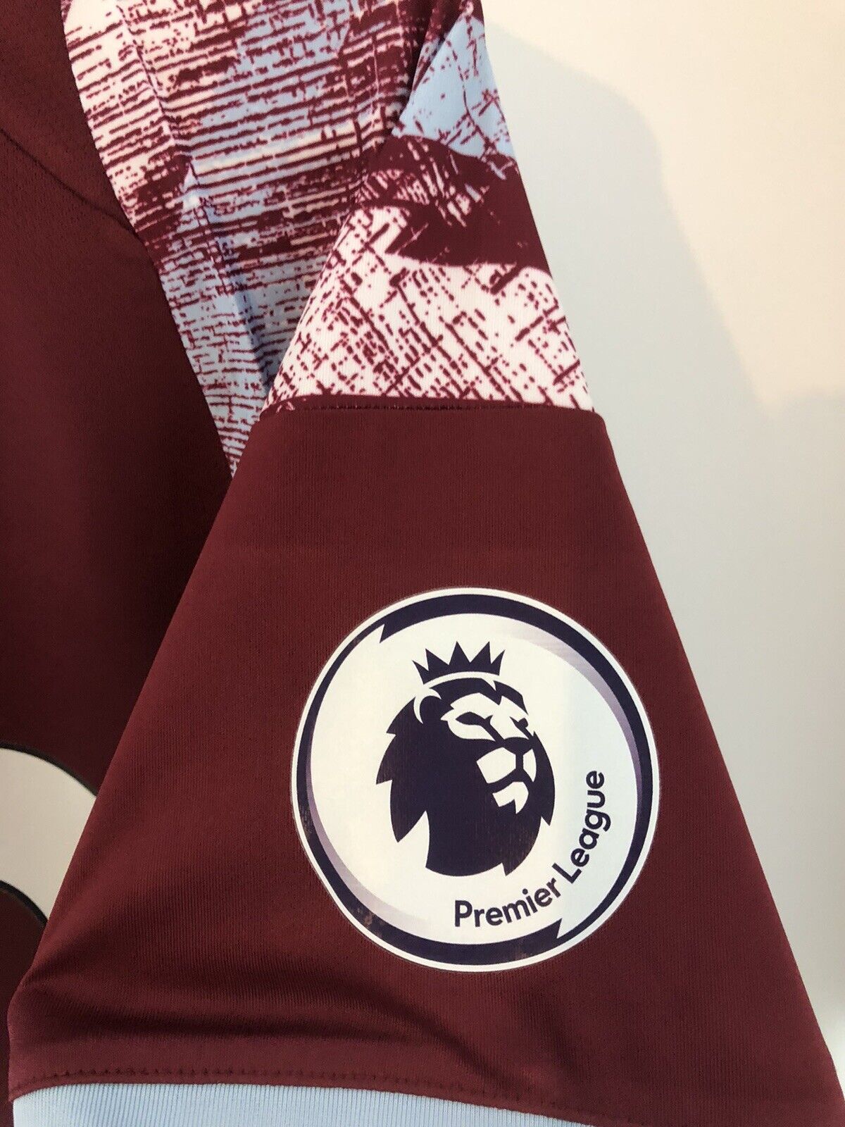 Bowen #20 West Ham United 2022/23 Medium Home Umbro Excellent Condition