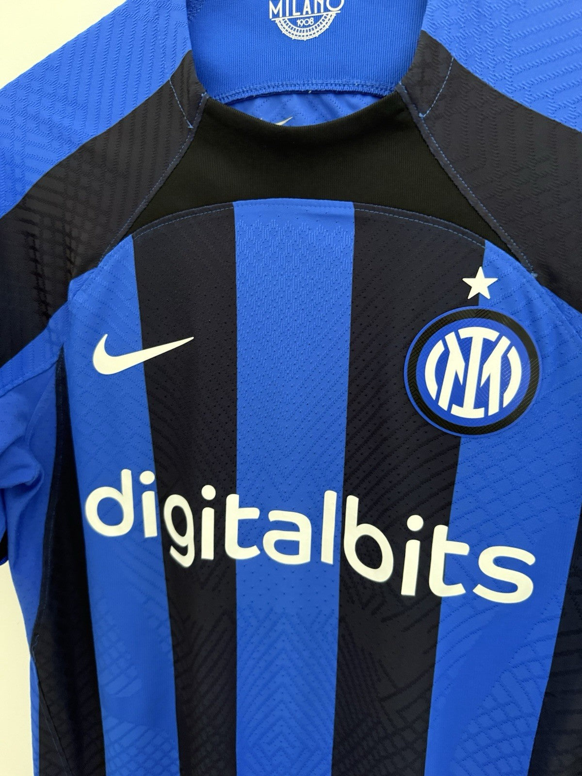Inter Milan 2022/23 Small Vaporknit Home Shirt Excellent Condition DJ7645-409