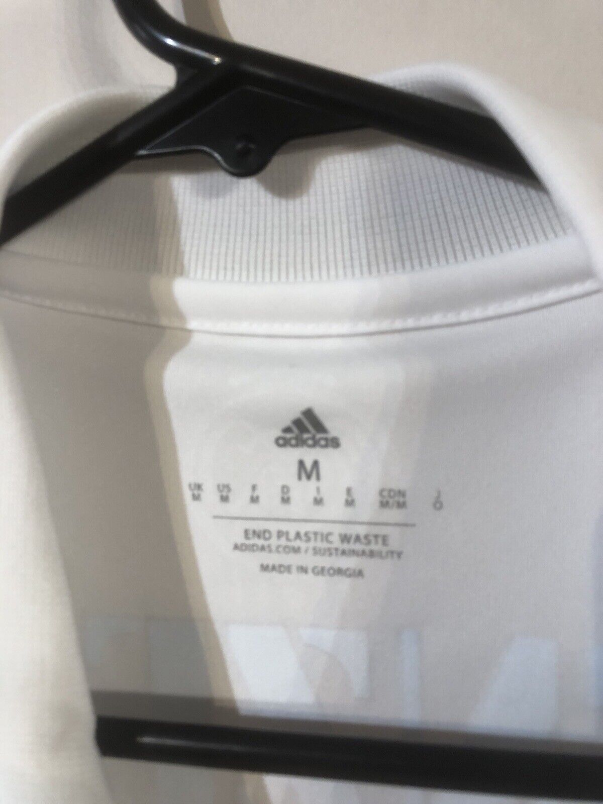 Benzema #9 Real Madrid 2022/23 Home Medium Football Shirt Adidas BNWT