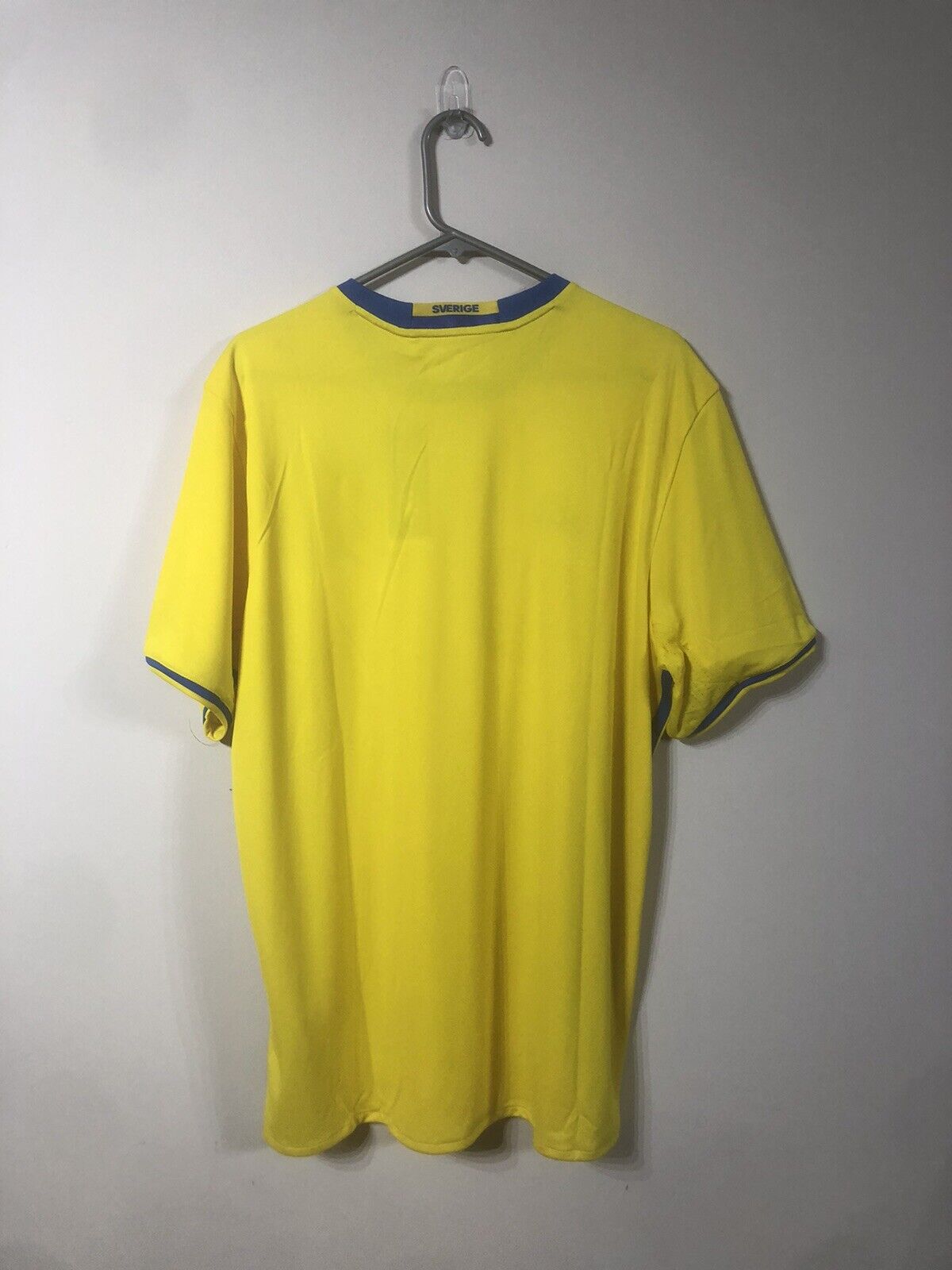 Sweden 2016 Home Large Shirt Adidas BNWT