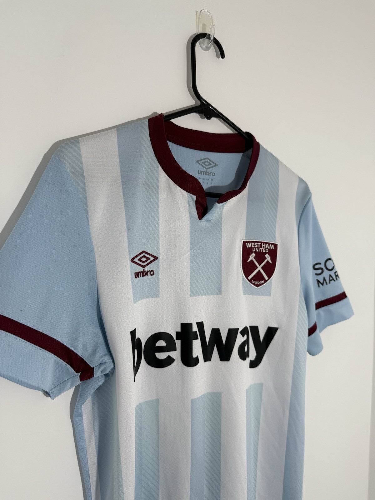 West Ham United Bowen #20 2021/22 Medium Away Umbro Excellent Condition
