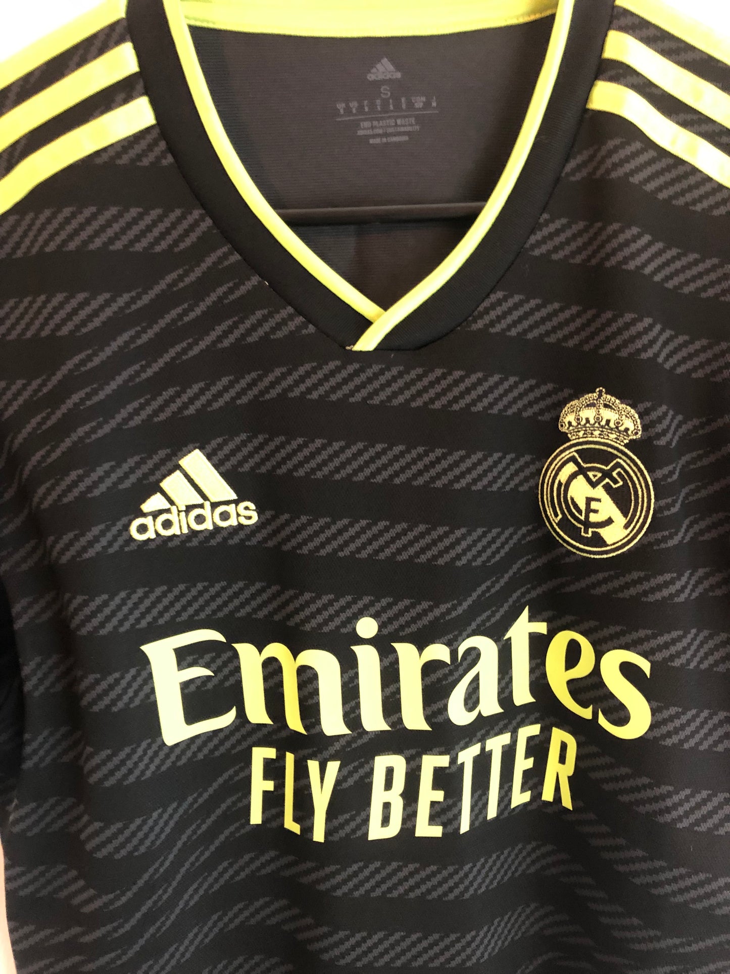 Rodrygo #21 Real Madrid 2022/23 3rd Small Shirt Excellent Condition HI1656