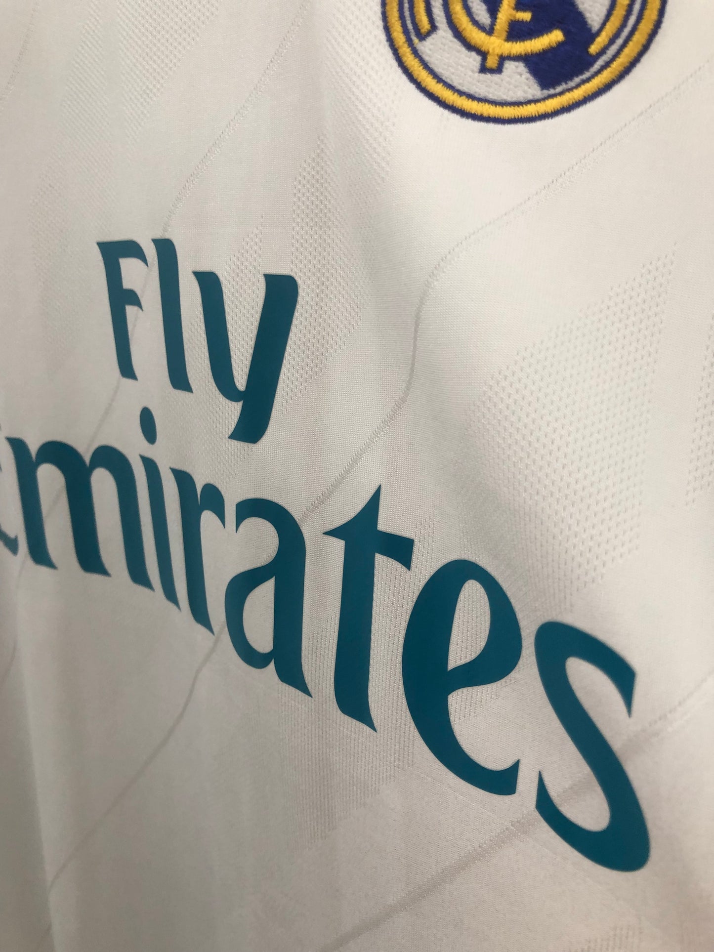 Ronaldo #7 Real Madrid 2017/18 Medium Home Shirt Excellent Condition AZ8059