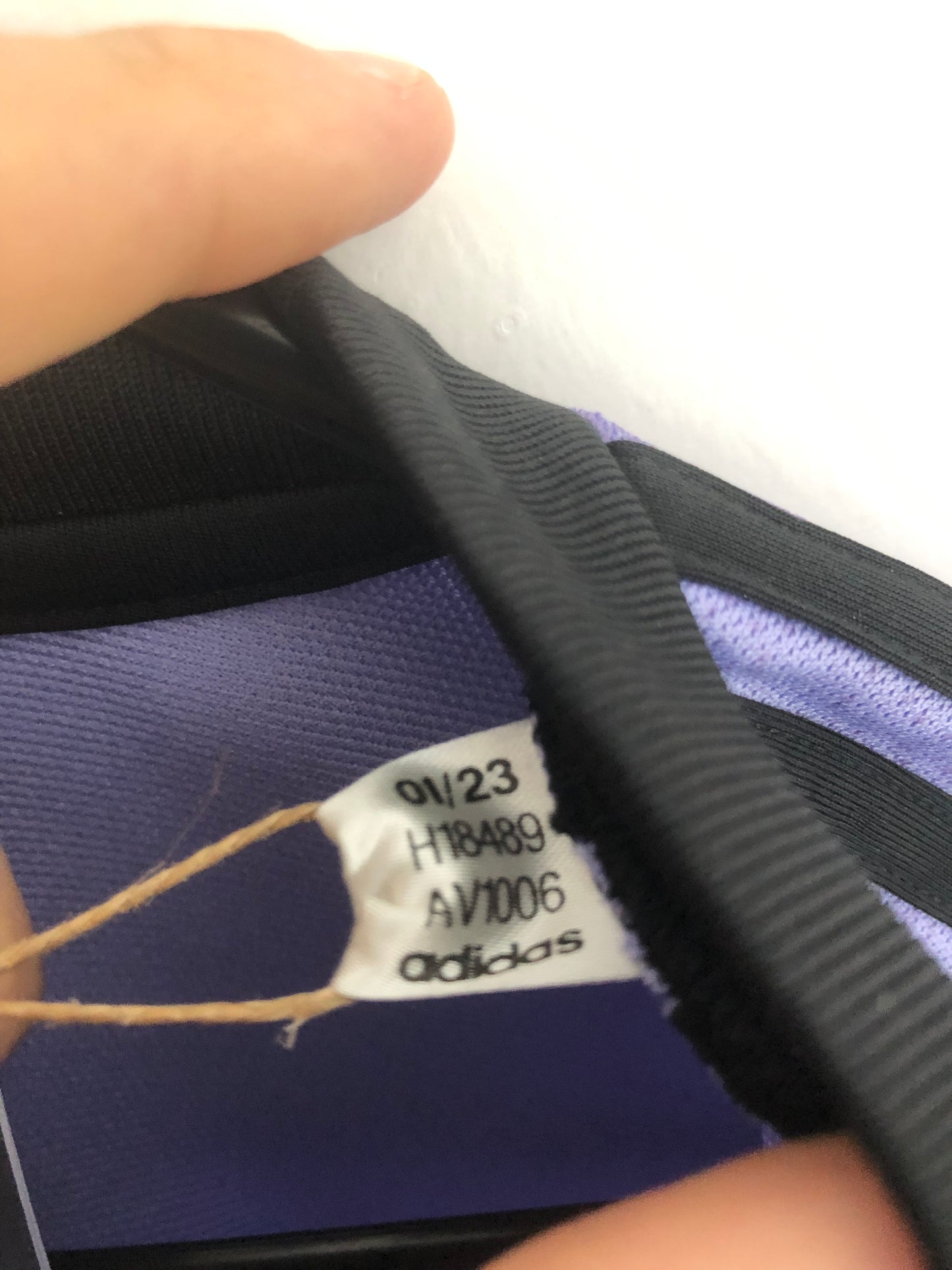 Alaba #4 Real Madrid 2022/23 Away XL Football Shirt Adidas BNWT