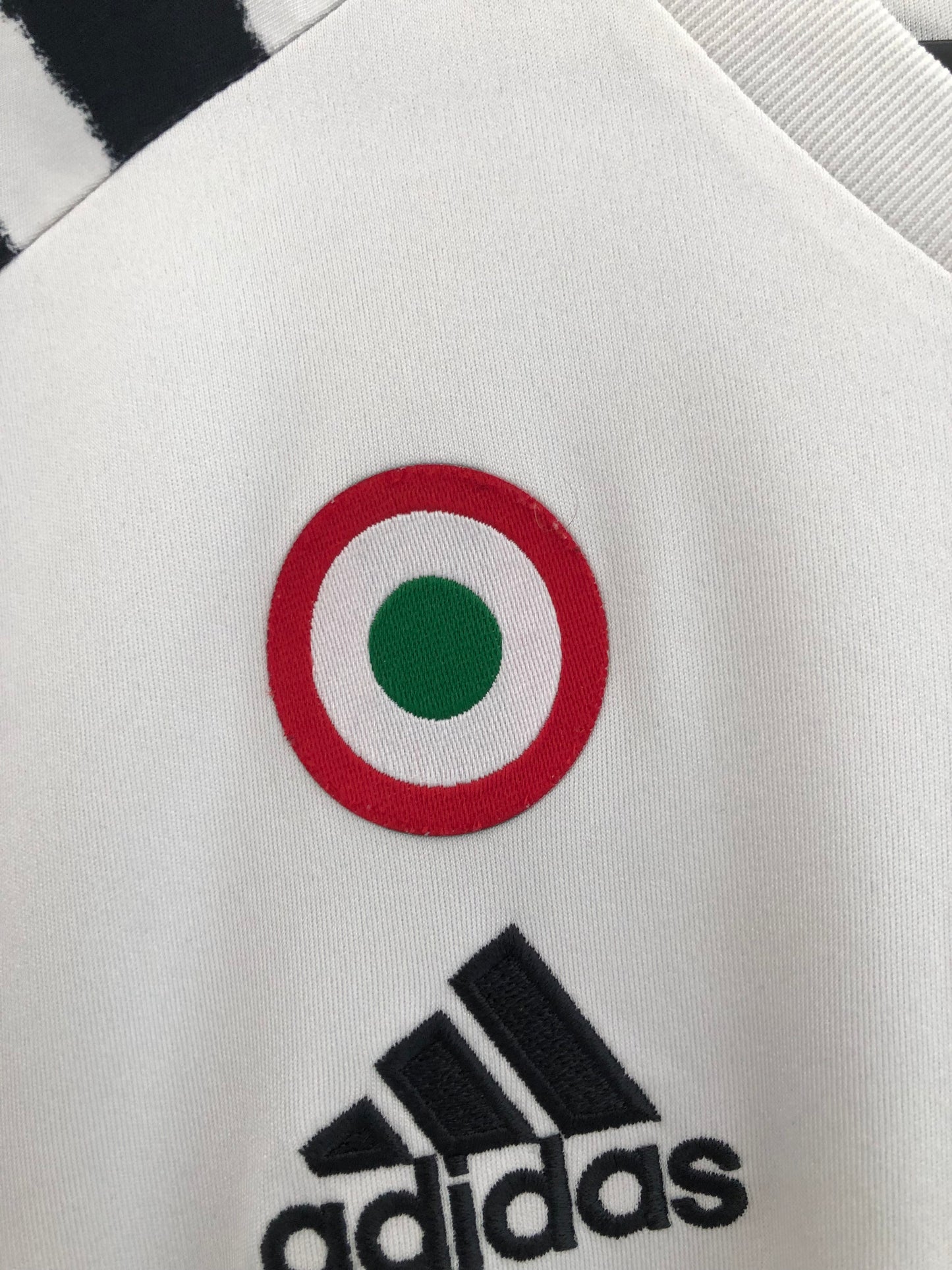 Bonucci #19 Juventus 2016/17 Small 3rd Shirt Adidas Excellent Condition Ap8906