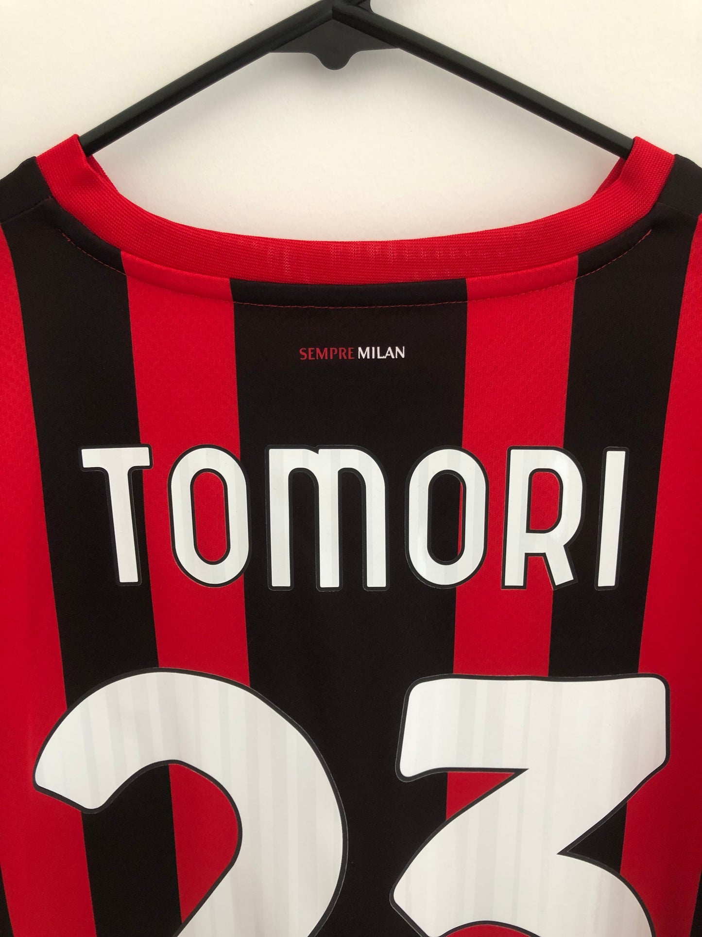 Tomori #23 AC Milan Large 2021/22 Home Shirt Puma Excellent Condition 759122-01