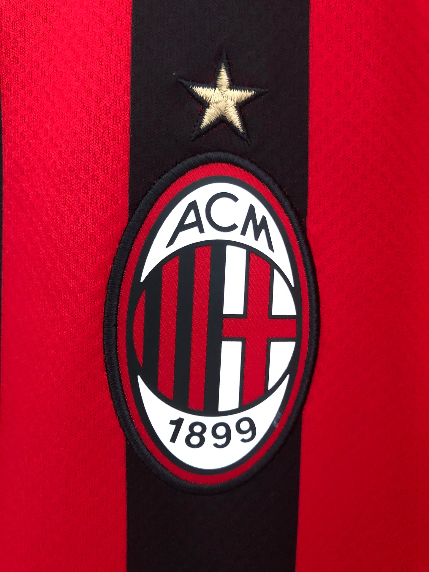 Tomori #23 AC Milan Large 2021/22 Home Shirt Puma Excellent Condition 759122-01