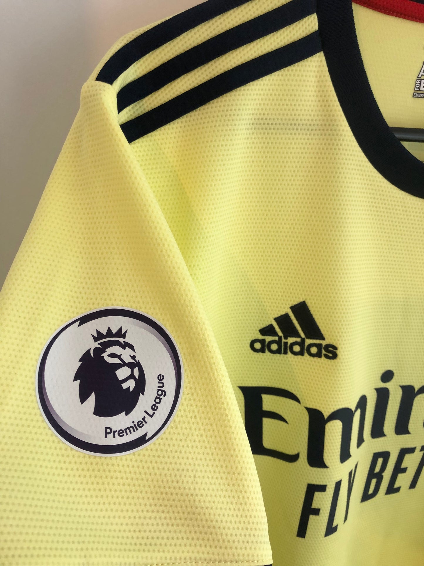 White #4 Arsenal Away 2021/22 Large Shirt Adidas Excellent Condition GM0218