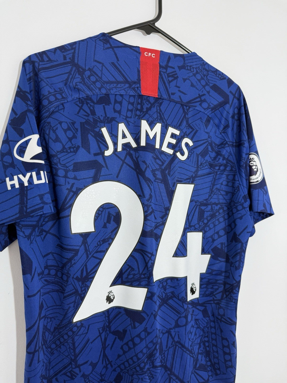 Chelsea James #24 Large 2019/20 Home Shirt Excellent Condition AJ5529-495