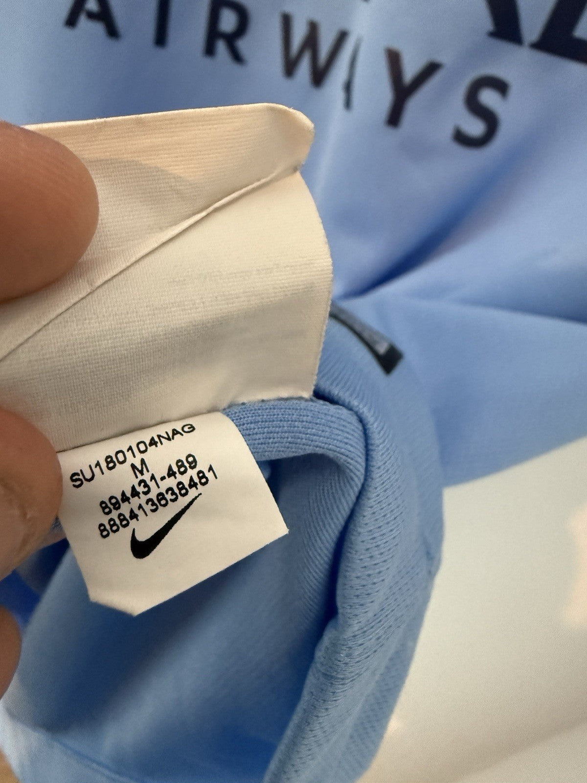 Manchester City Kompany #4 2018/19 Medium Home Excellent Condition 894431-489