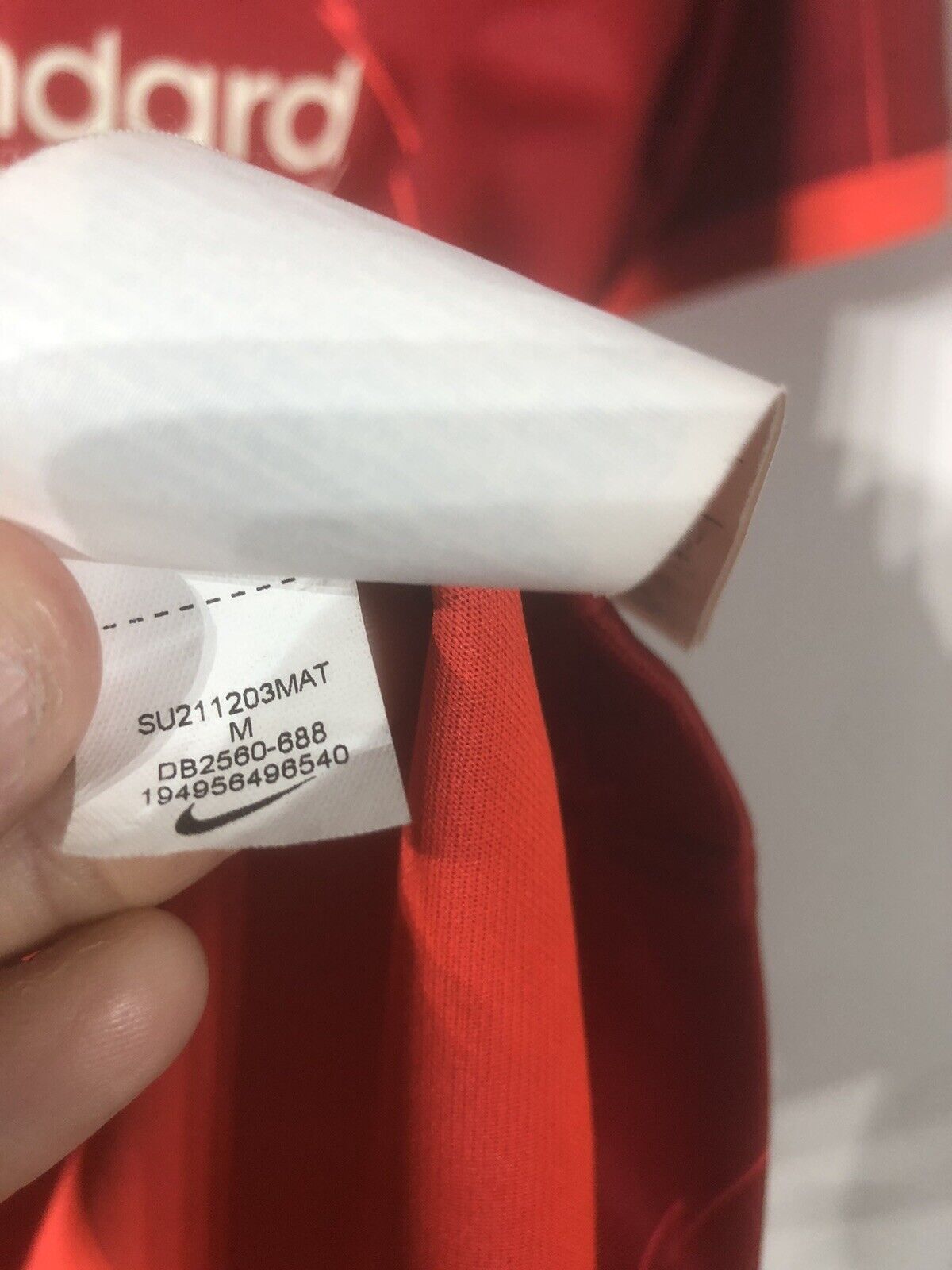 Jones #17 Liverpool Medium 2021/22 Home Shirt Nike Excellent Condition