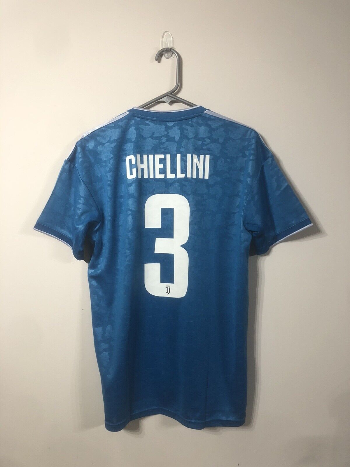 Chiellini #3 Juventus 2019/20 Medium 3rd Football Shirt Jersey Adidas BNWT