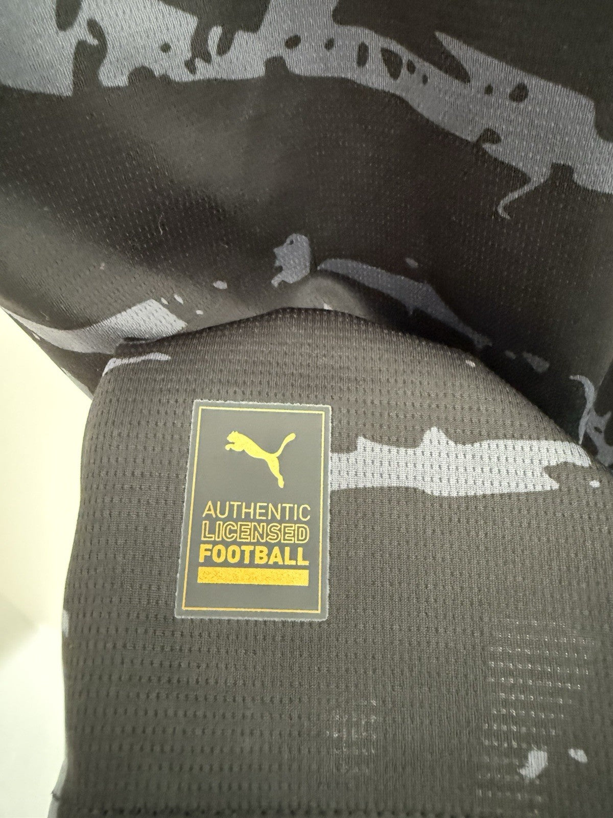 Borussia Dortmund 2023/24 Large Away Shirt Excellent Condition 770612-02