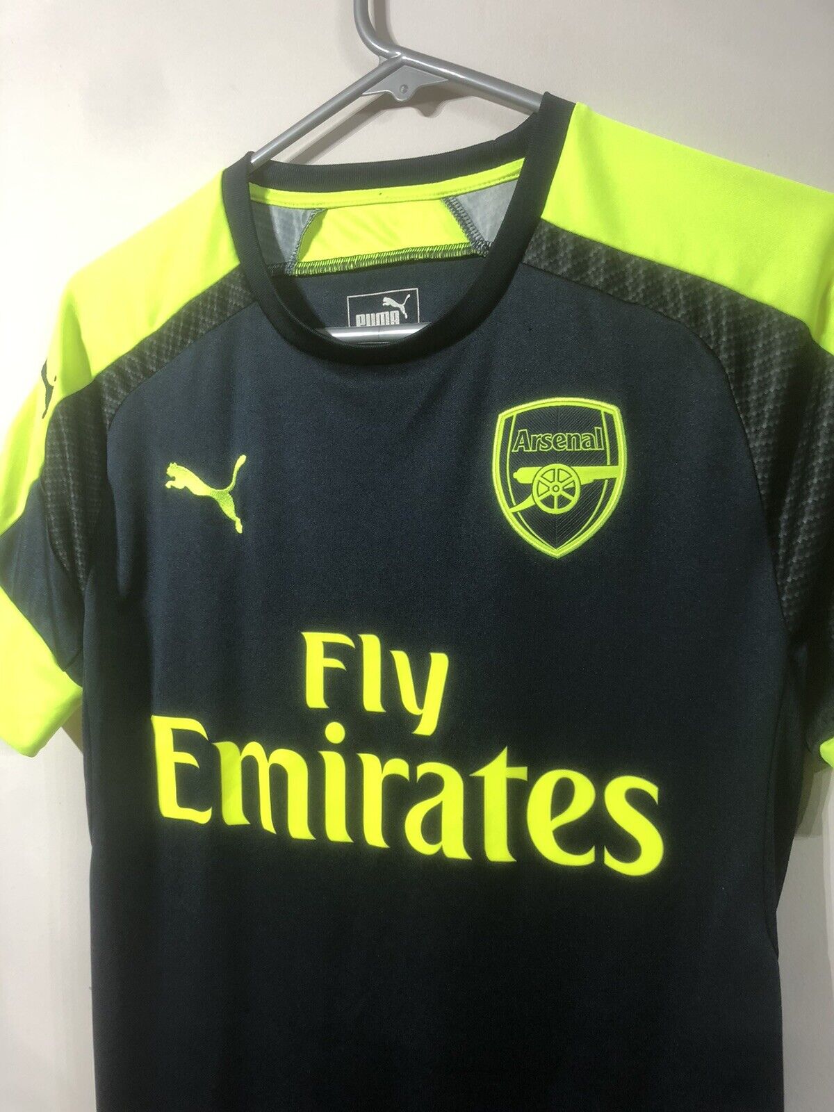 Xhaka #29 Arsenal 2016/17 Small 3rd Football Shirt Excellent Condition 749716
