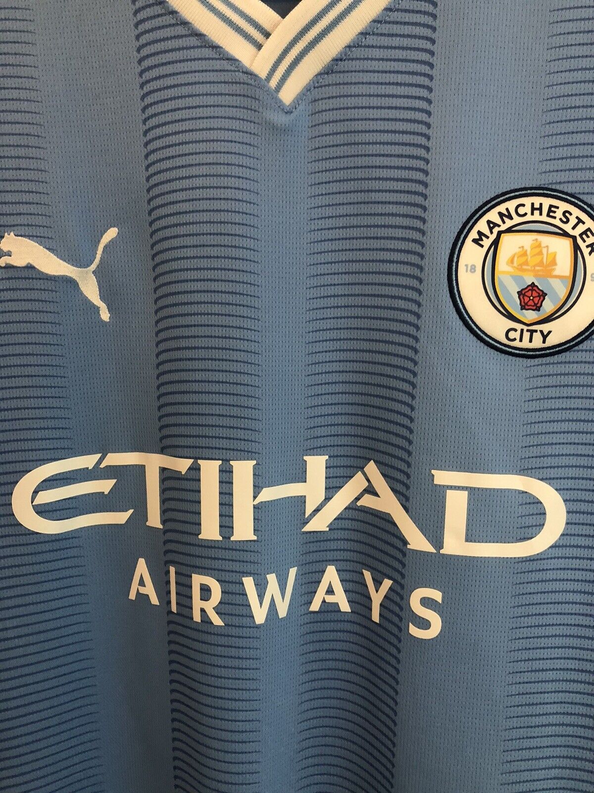 Akanji 25 Manchester City 2023 24 Large Home Shirt Excellent Condition 770438 01