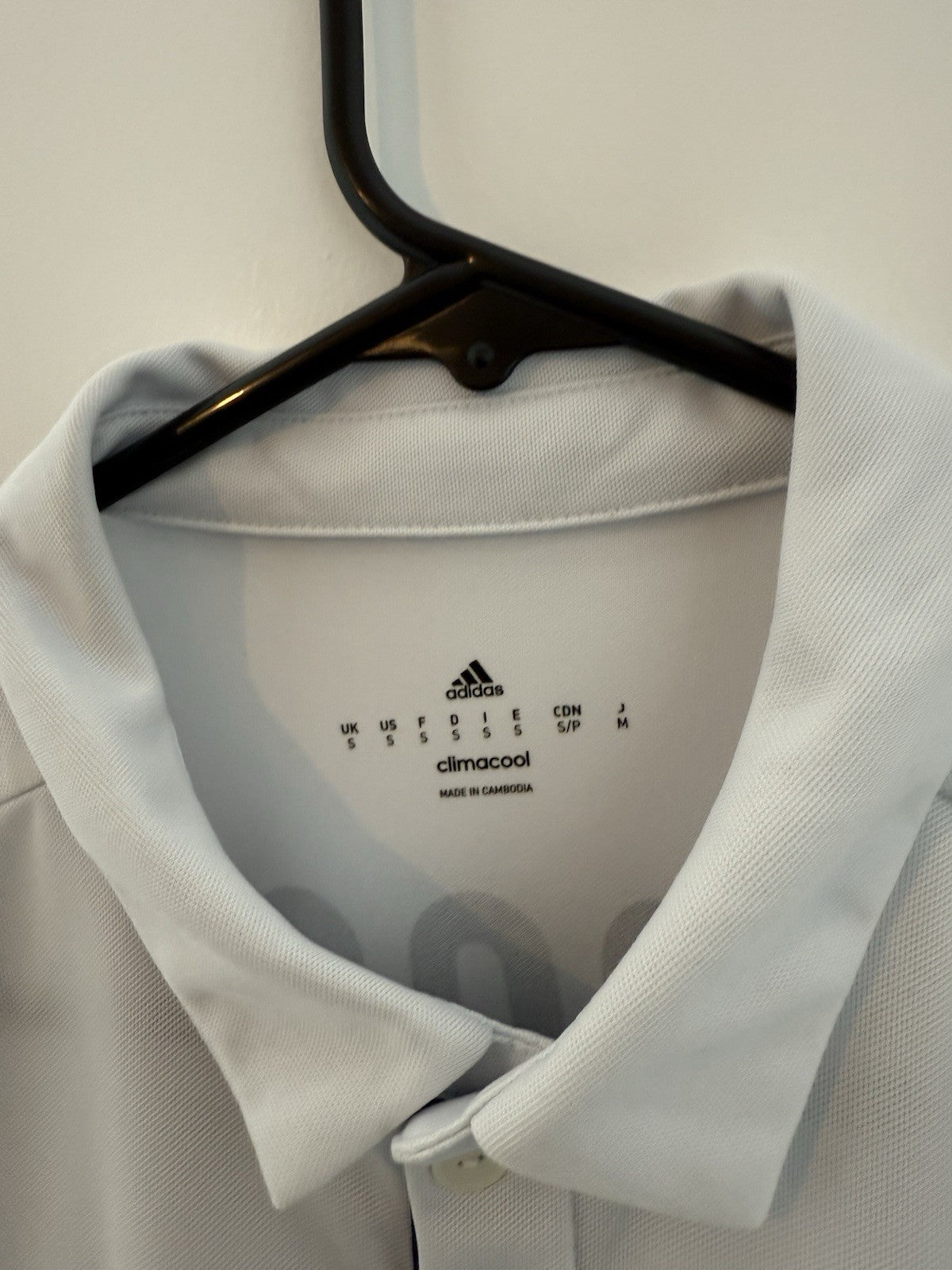 Real Madrid Kroos #8 2016/17 Small Home Shirt Excellent Condition S94922