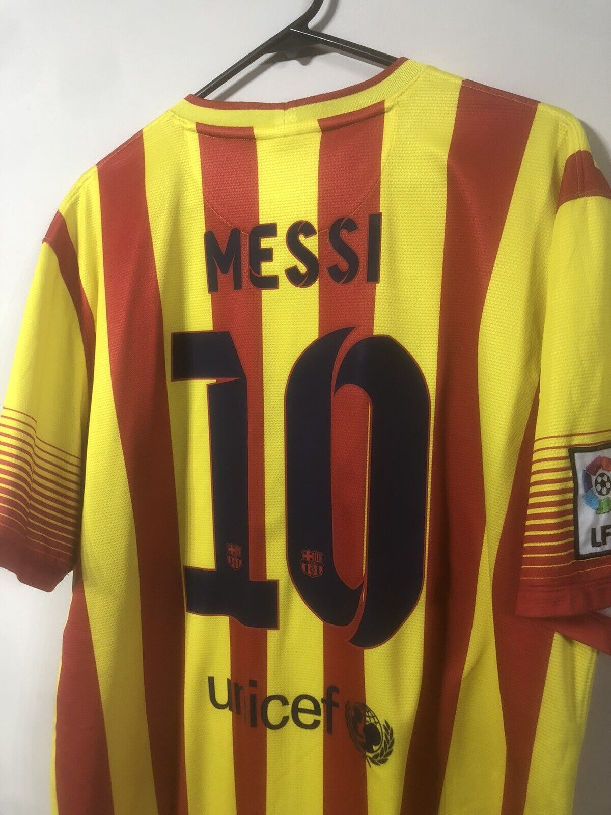 Messi 10 Barcelona 2013 14 Xl Away Shirt Excellent Condition 532823 703