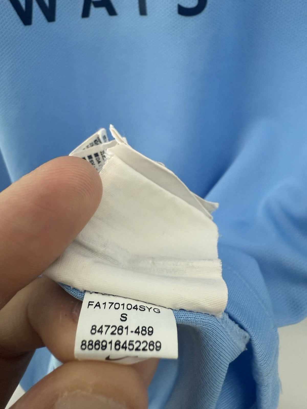 Man City De Bruyne #17 2017/18 Small Home Shirt Excellent Condition 894431-489