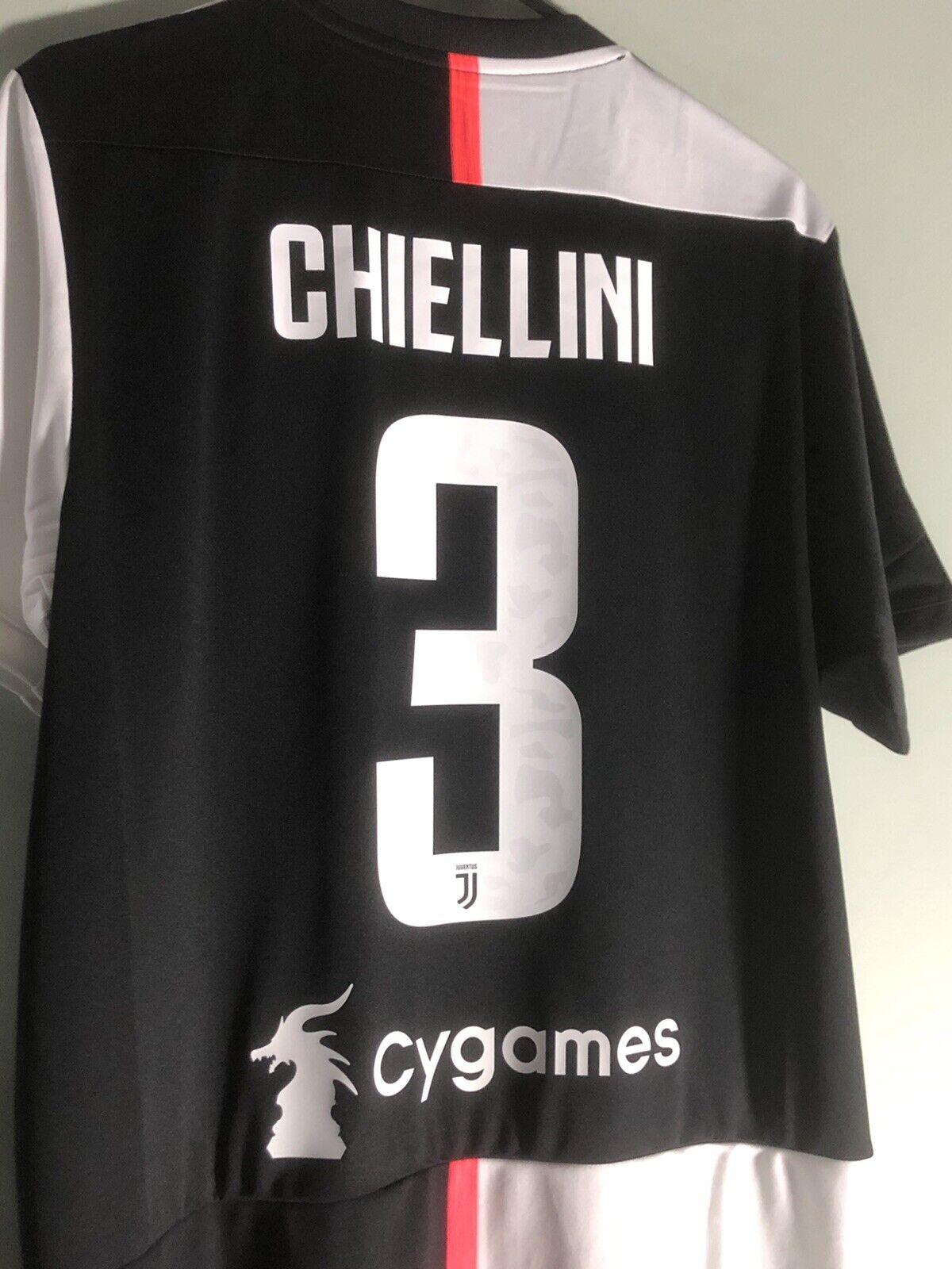 Chiellini #3 BNWT Juventus Cygames 2019/20 Large Home Football Shirt Adidas