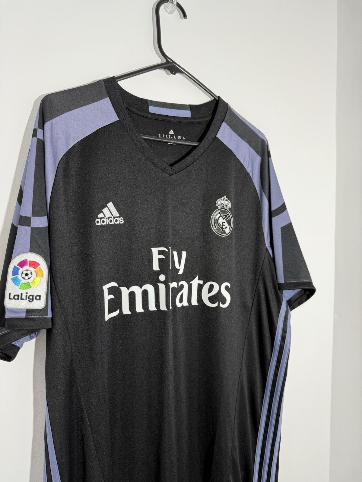 Real Madrid Sergio Ramos #4 2016/17 XL 3rd Shirt Excellent Condition AI5139