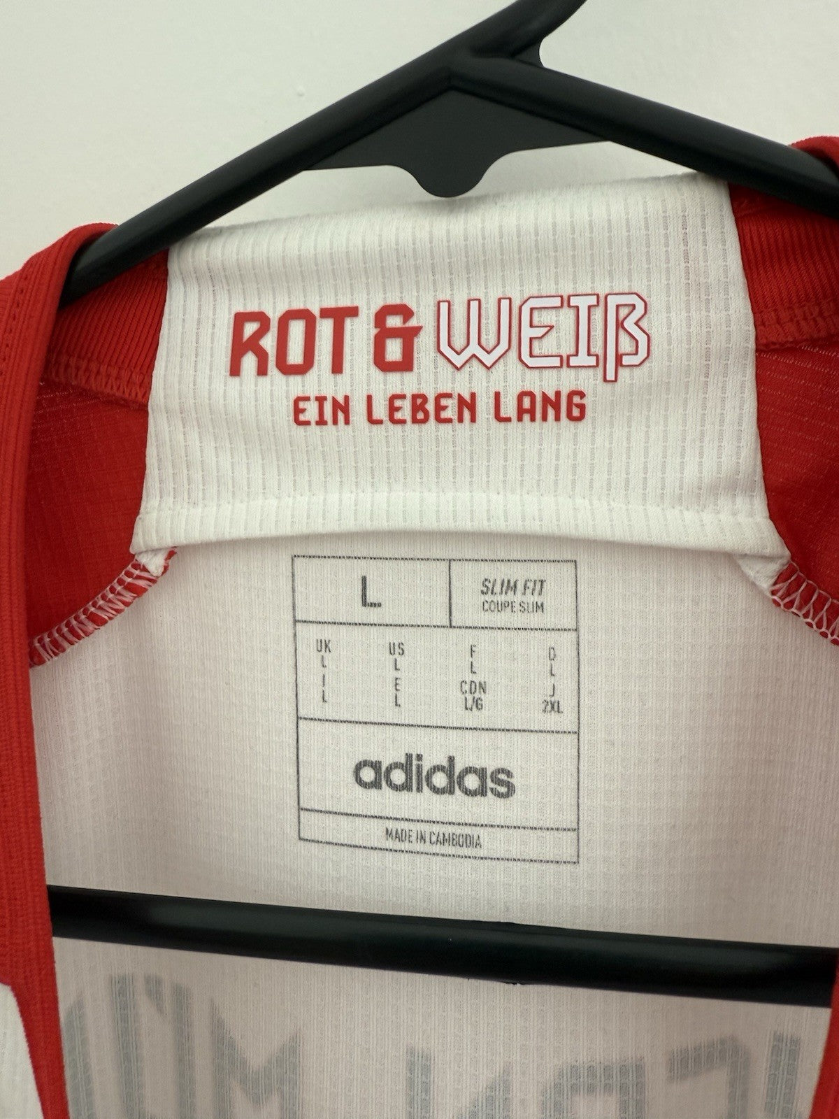 Bayern Munich MinJae #3 2023/24 Large Home Shirt Excellent Condition IJ7442
