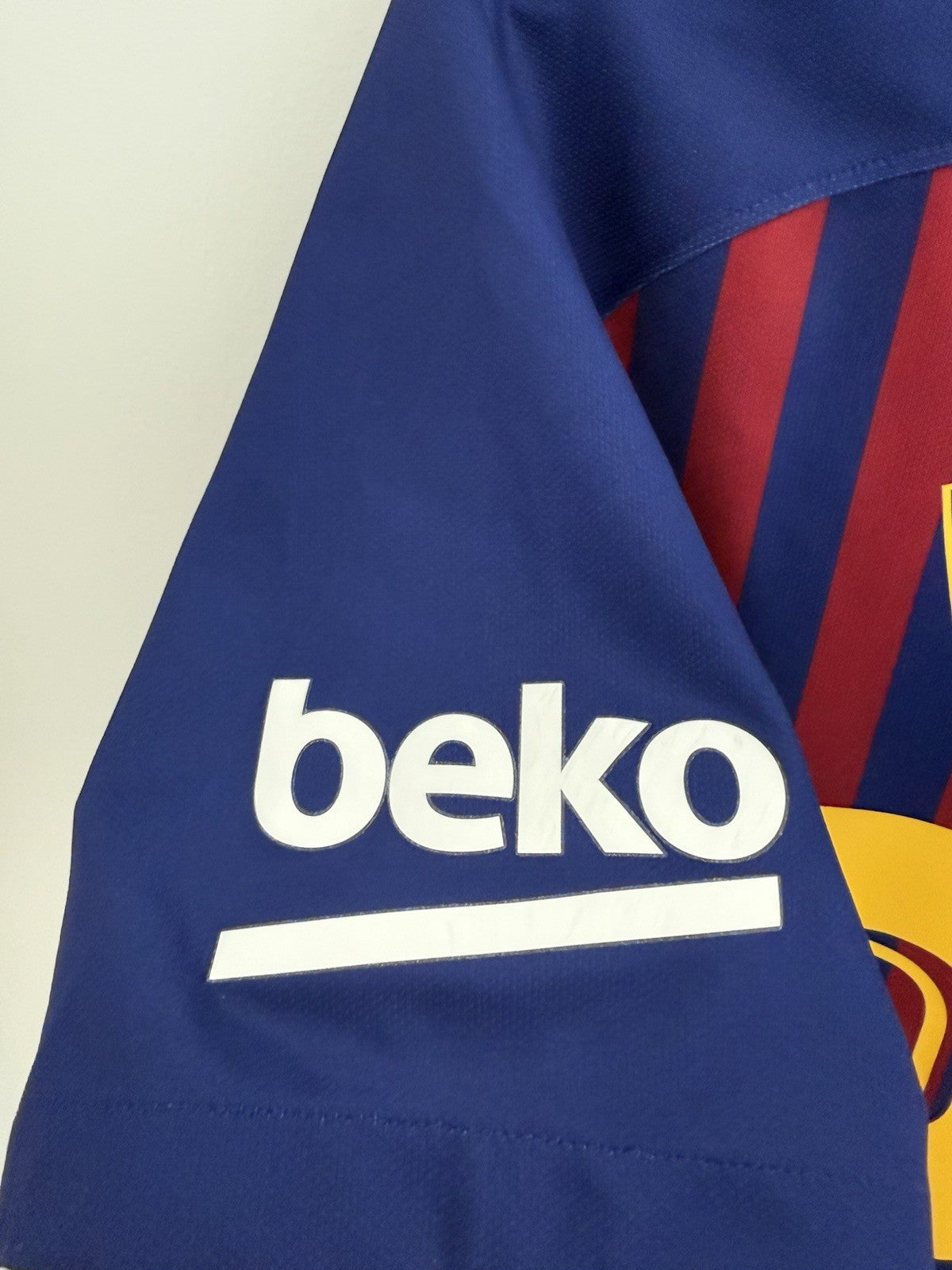 Barcelona Umtiti #23 2018/19 Large Home Excellent Condition