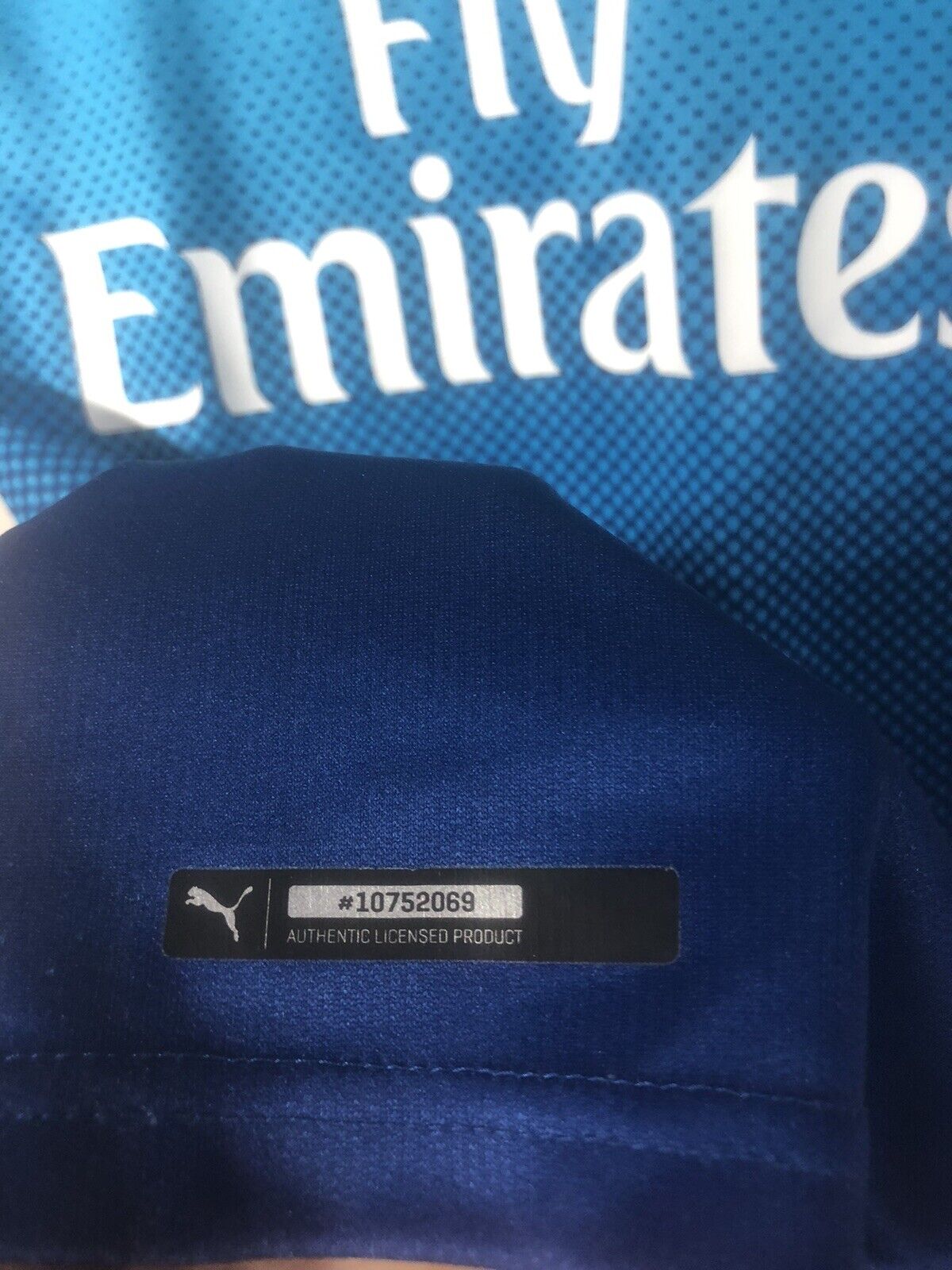 Ozil #11 Arsenal 2017/18 Medium Away Shirt Puma Excellent Condition 751512