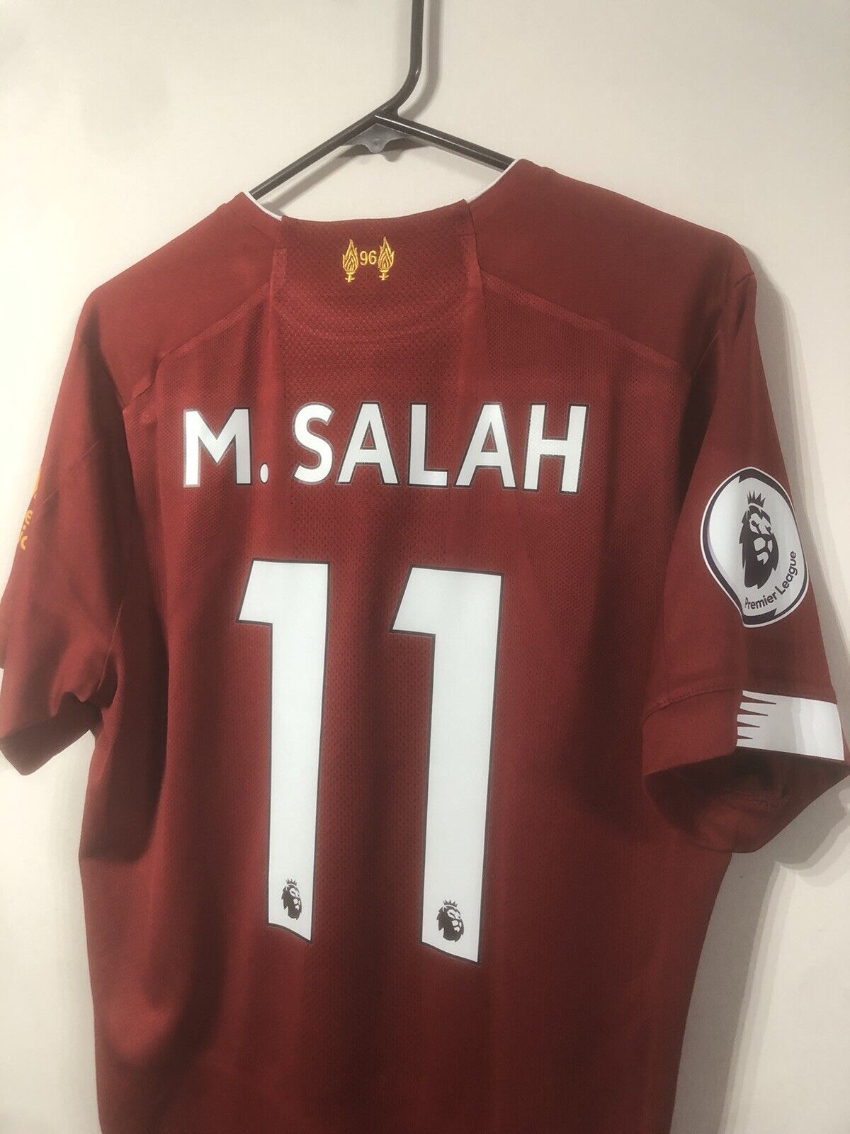 M. Salah #11 Liverpool Medium 2019/20 Home Shirt Excellent Condition MT930000