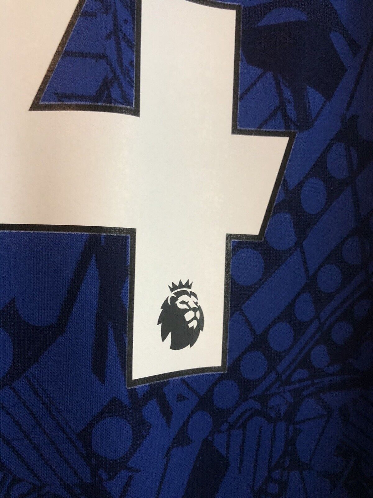 James 24 Chelsea Medium 2019 20 Home Shirt Excellent Condition AJ5529 495